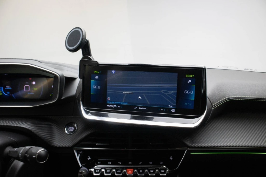 Hoofdafbeelding Peugeot e-208