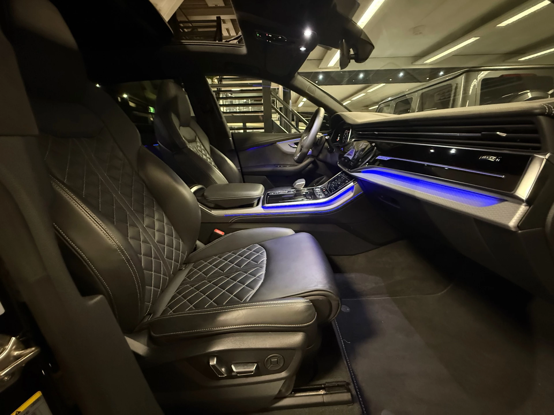 Hoofdafbeelding Audi Q8