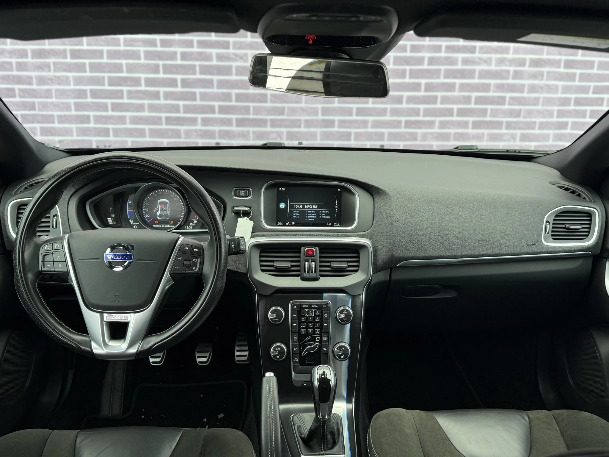 Hoofdafbeelding Volvo V40