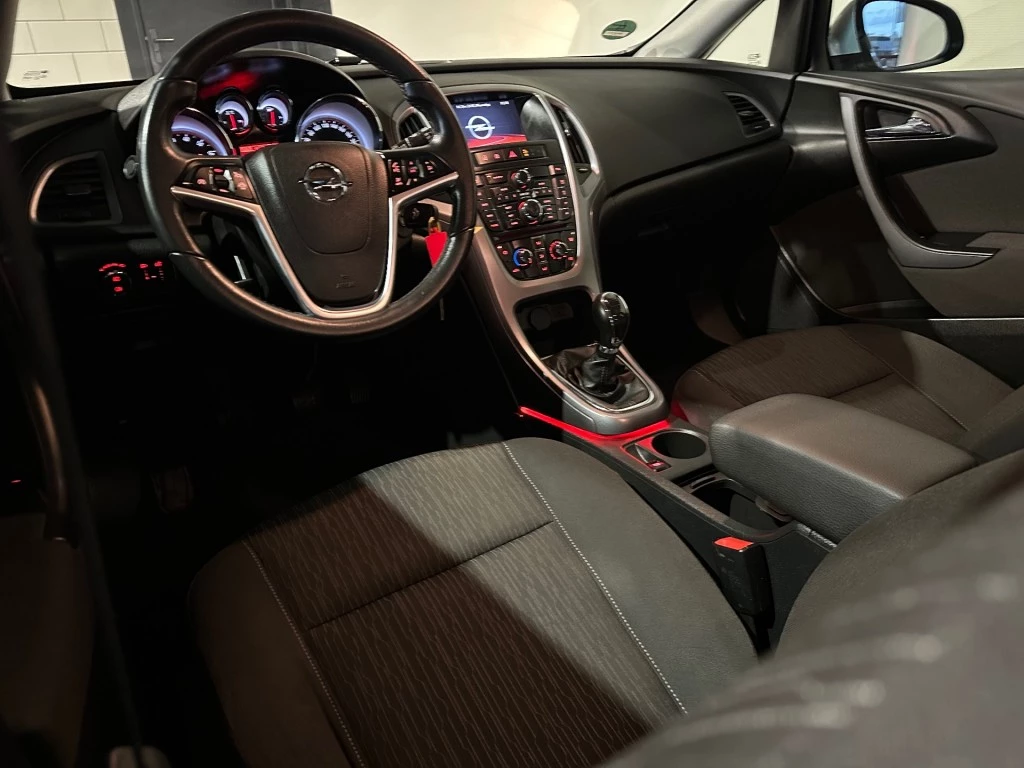 Hoofdafbeelding Opel Astra