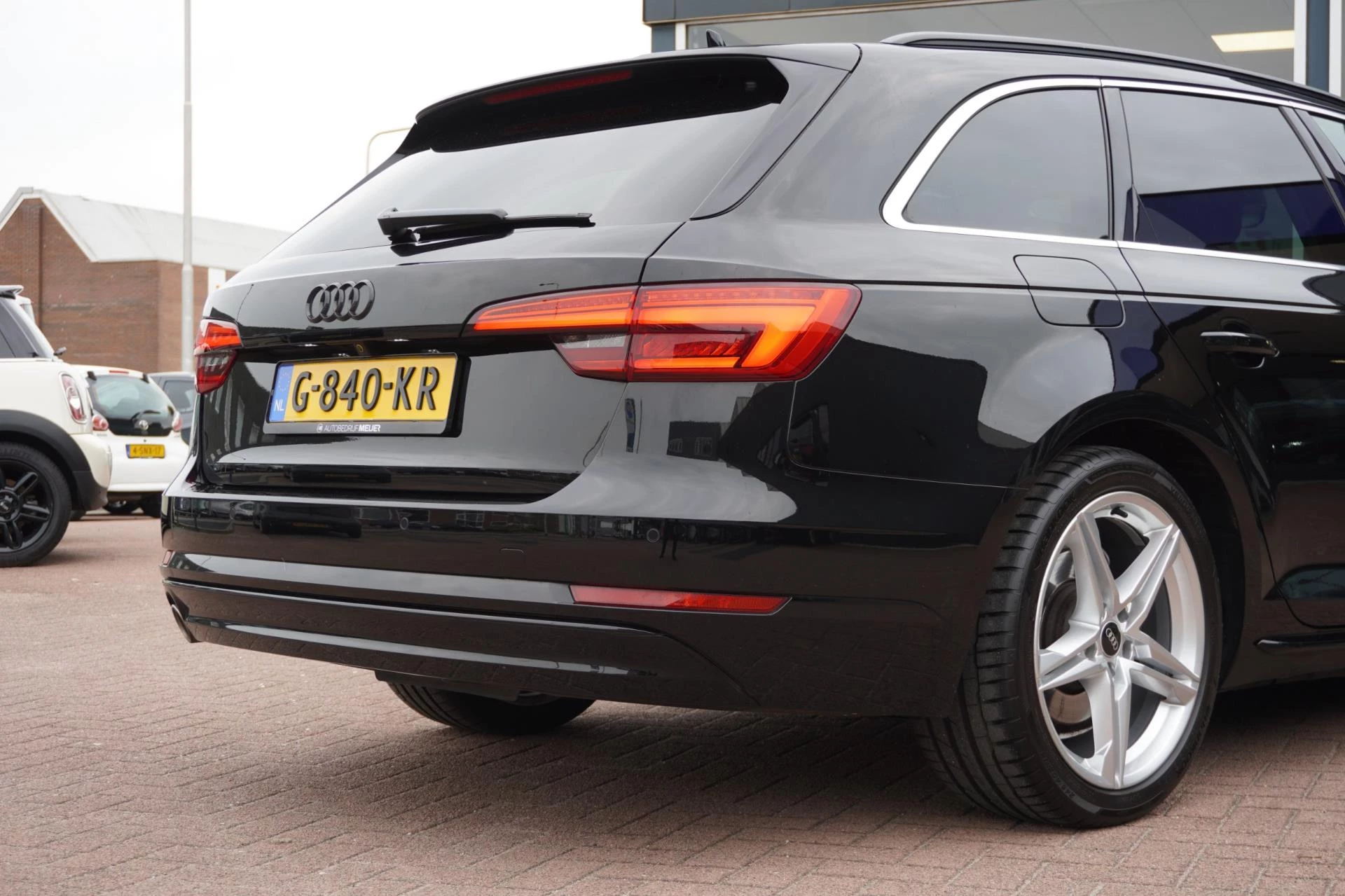 Hoofdafbeelding Audi A4