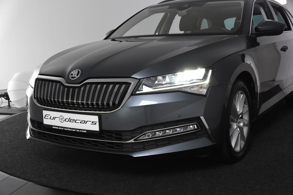 Hoofdafbeelding Škoda Superb