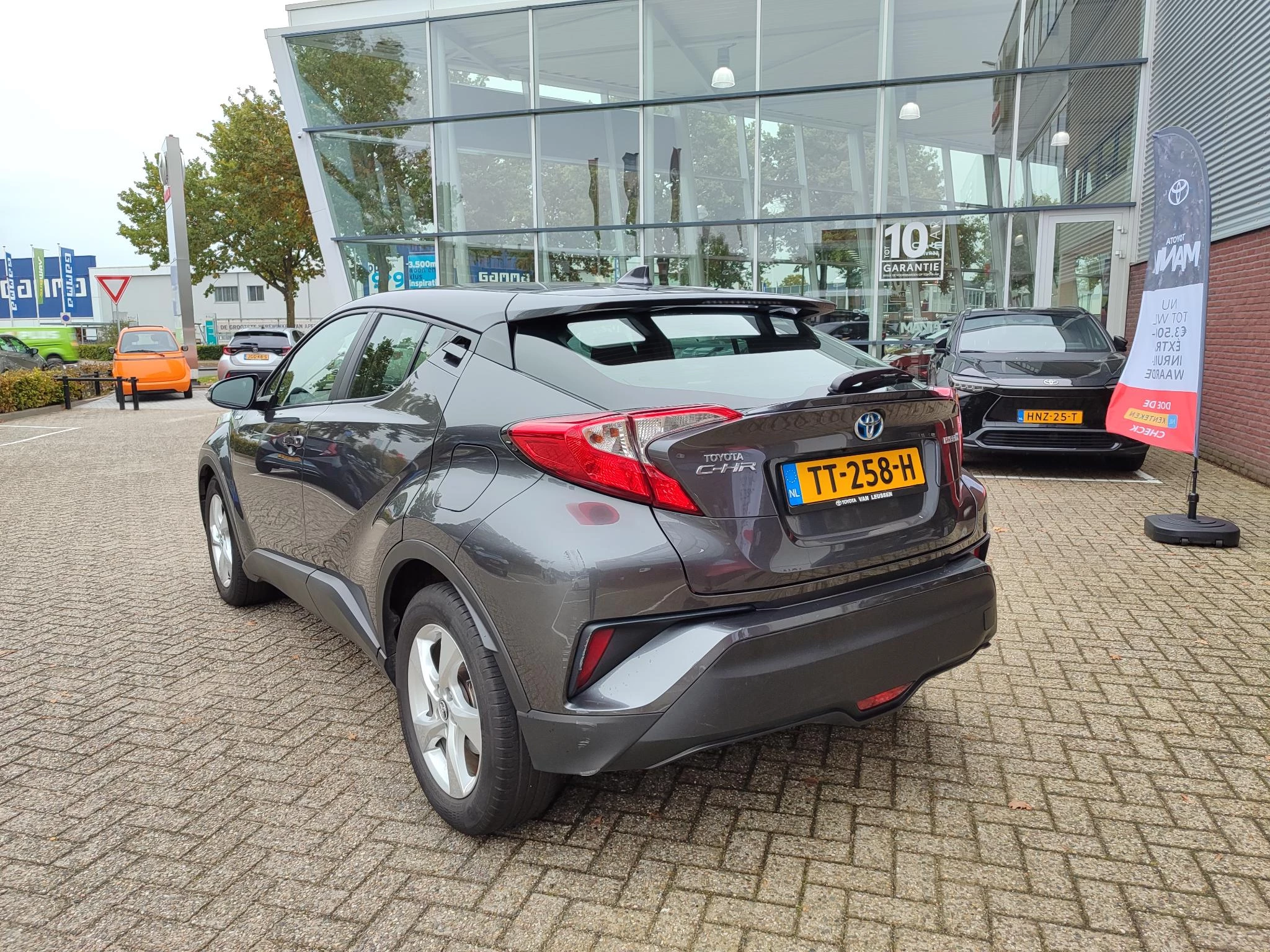 Hoofdafbeelding Toyota C-HR