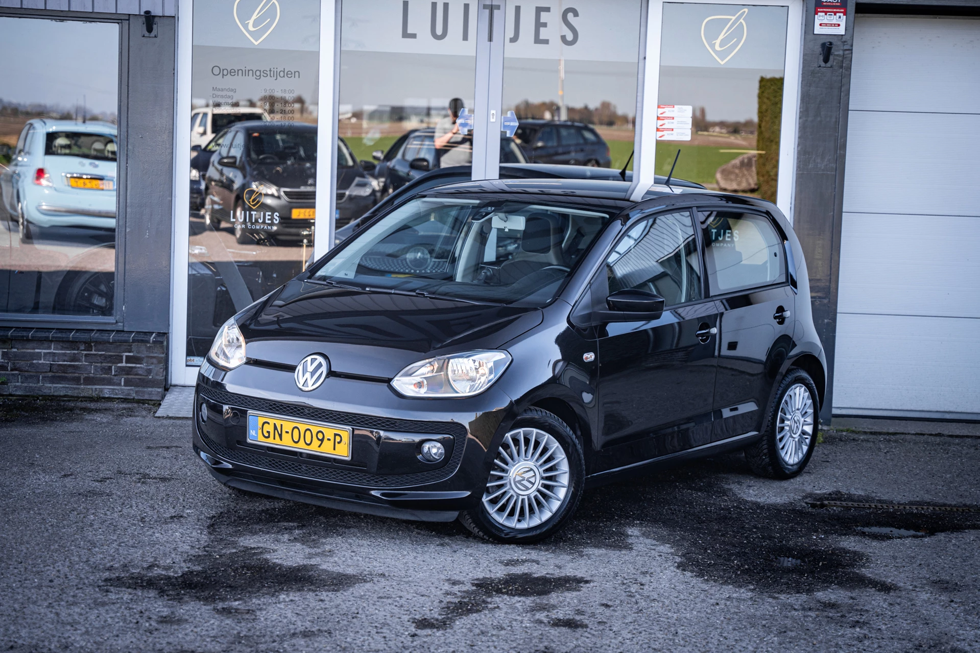 Hoofdafbeelding Volkswagen up!