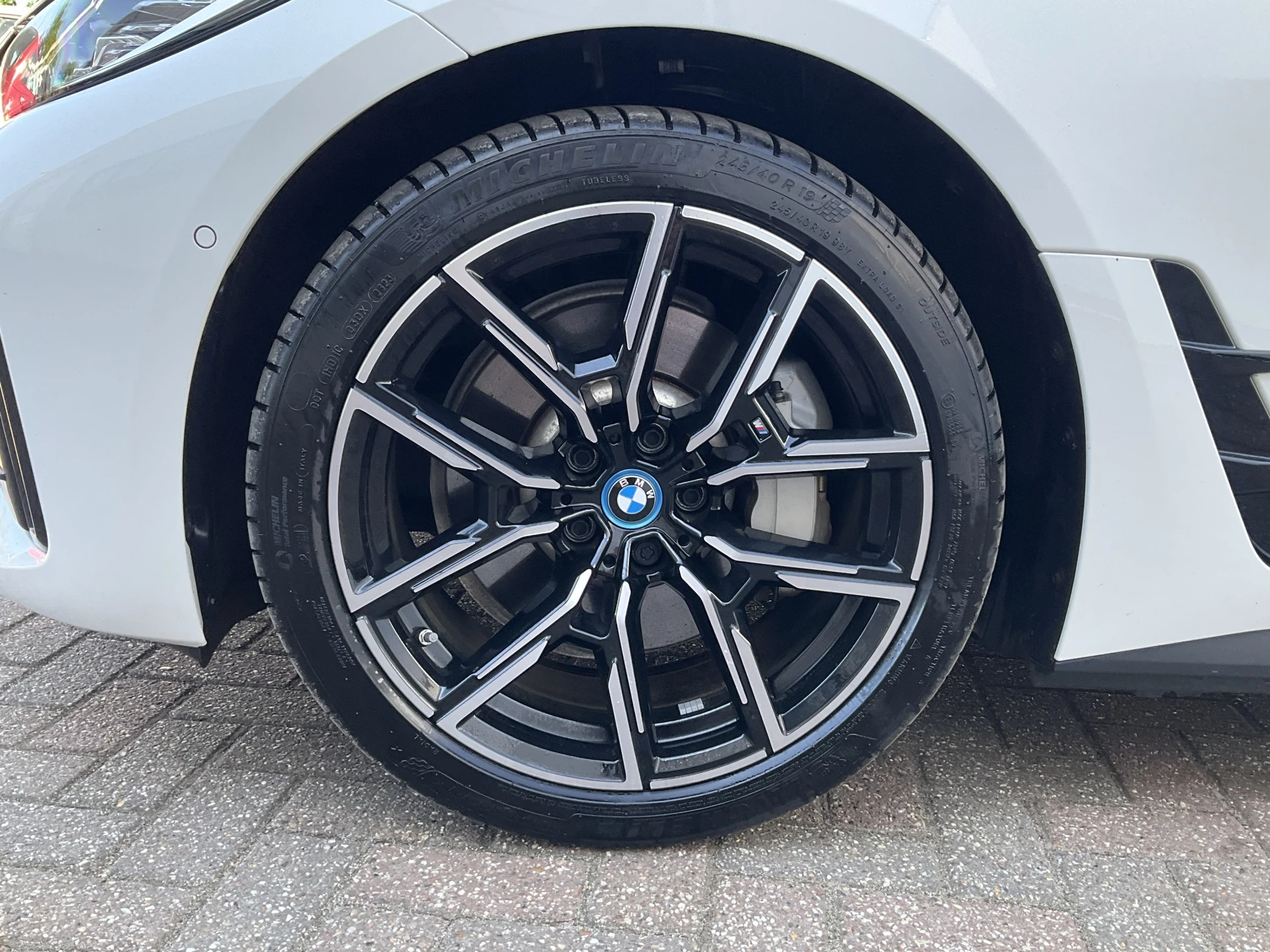 Hoofdafbeelding BMW i4