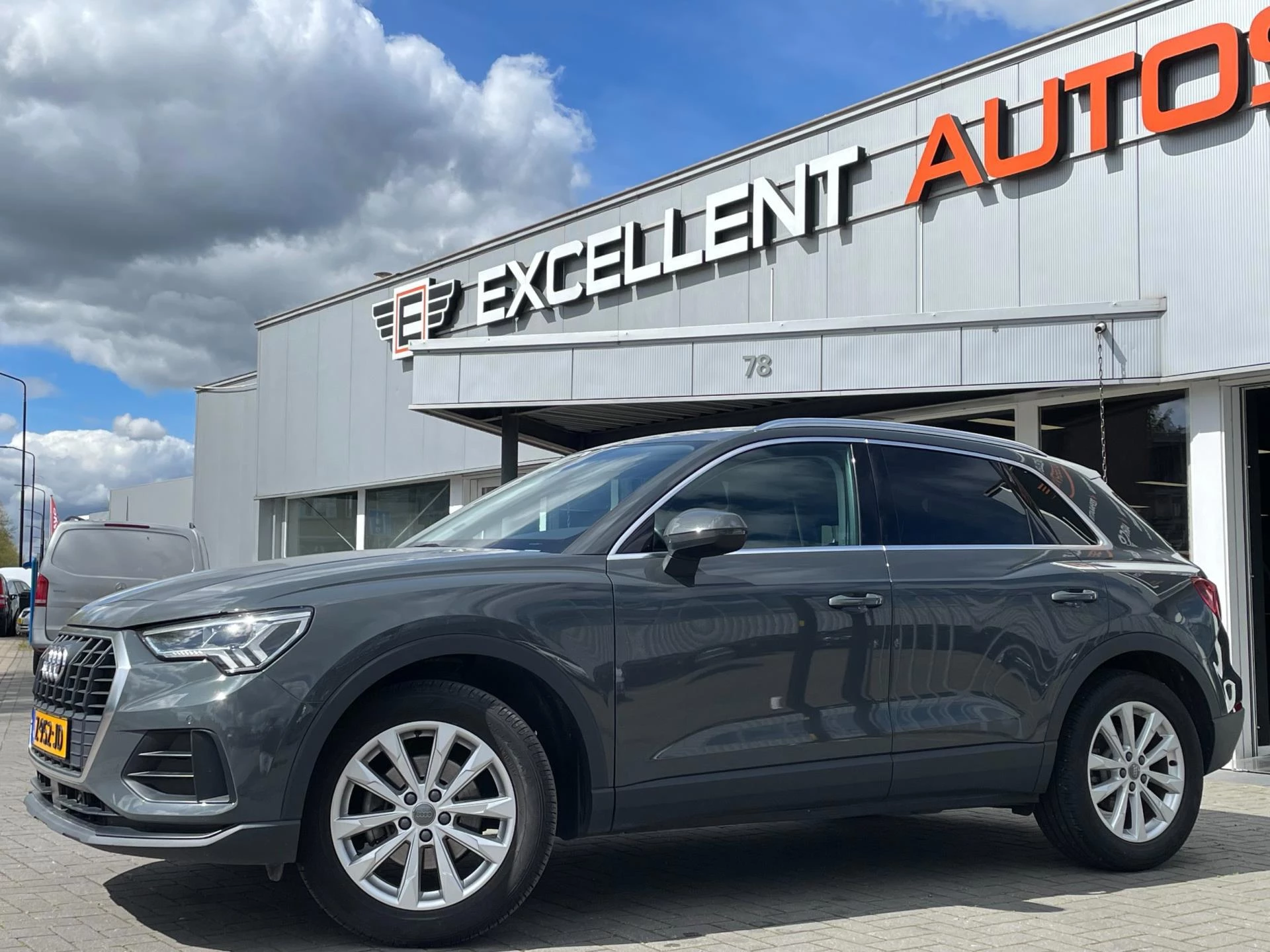 Hoofdafbeelding Audi Q3