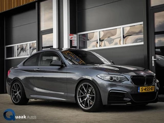 BMW 2-serie Coupé M235i | PANO | ALCANTARA | MULTIMAP STAGE2 | M-PERFORMANCE