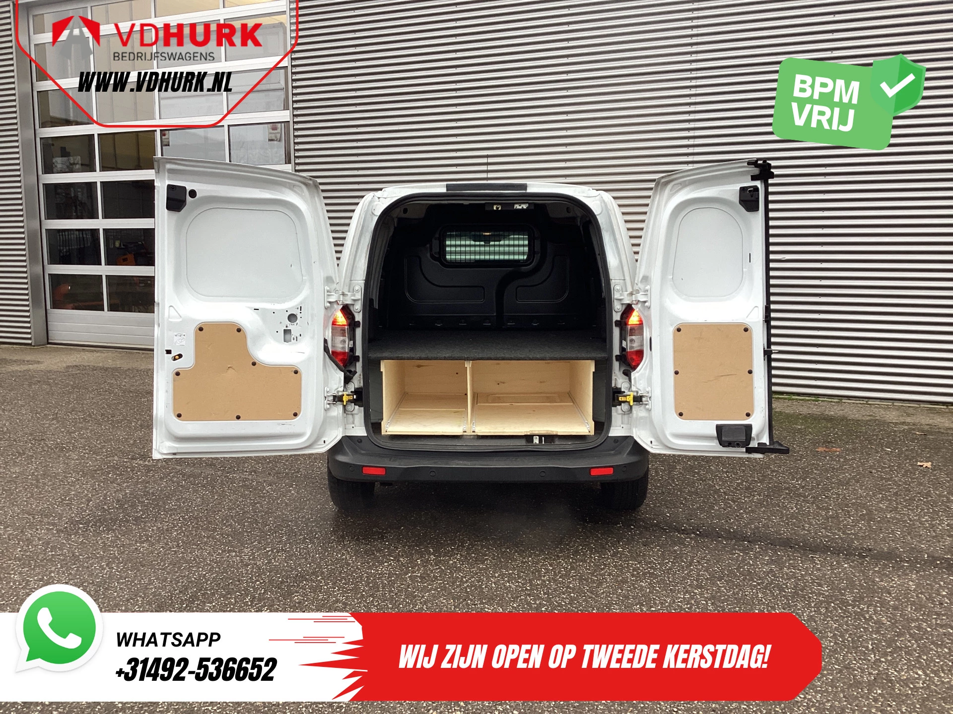 Hoofdafbeelding Ford Transit Courier
