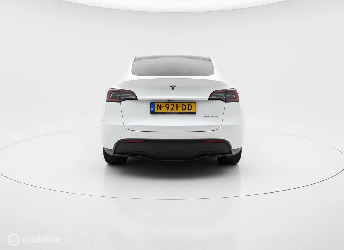 Hoofdafbeelding Tesla Model Y