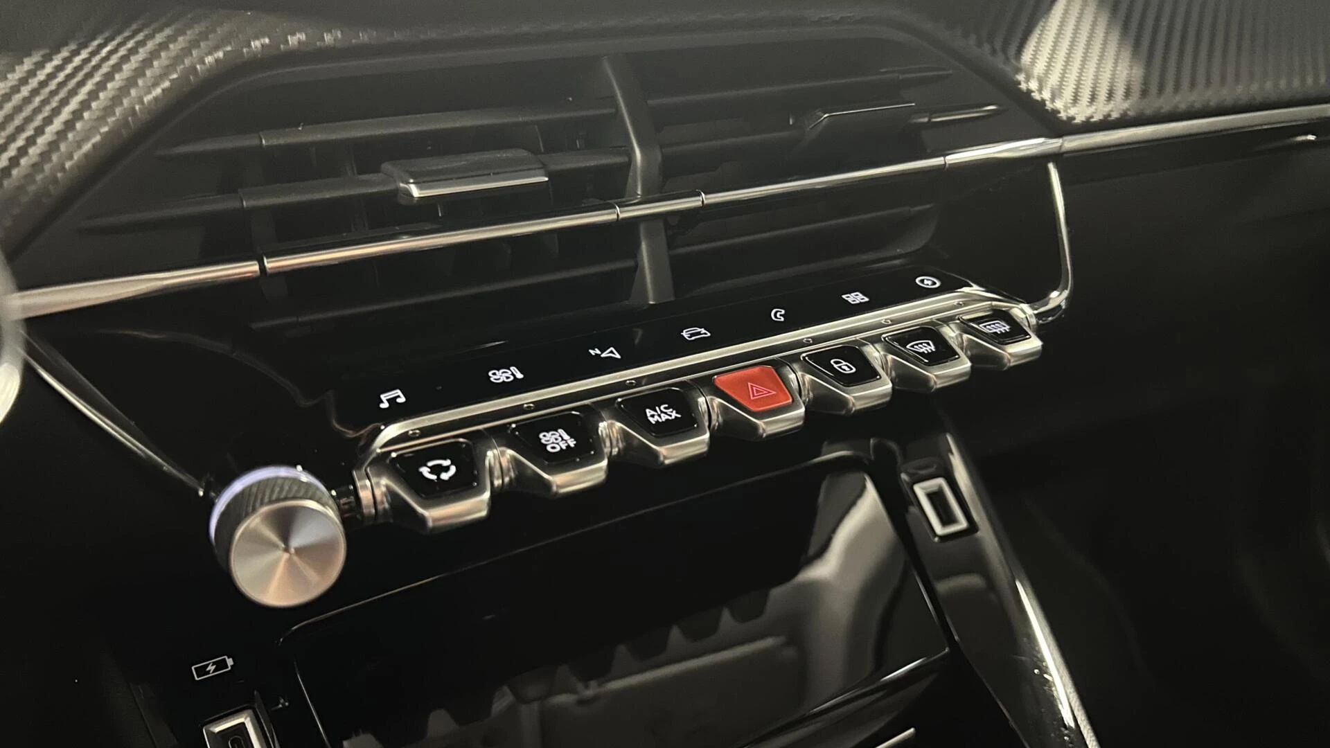 Hoofdafbeelding Peugeot e-208