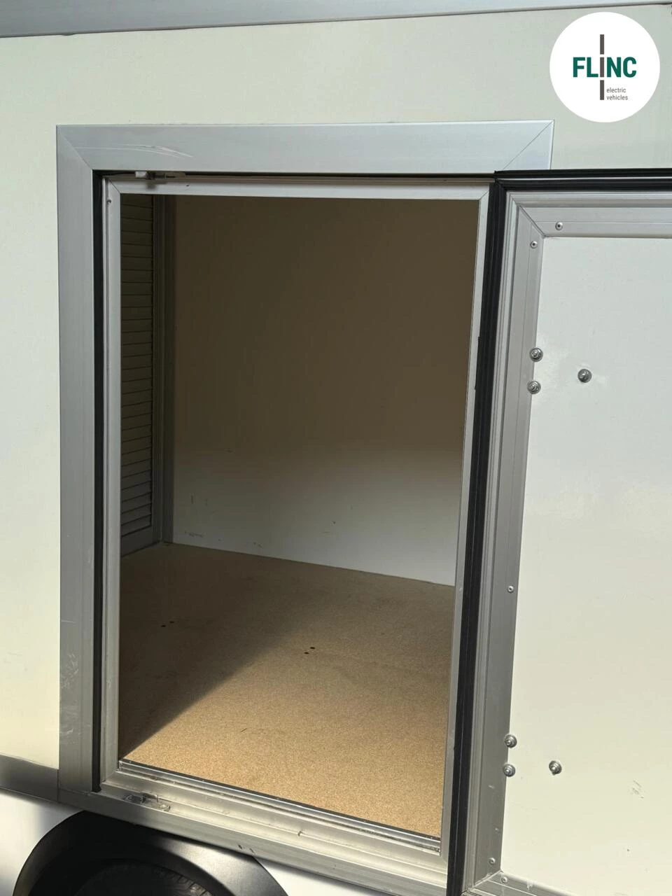 Hoofdafbeelding Cenntro Flinc Cargo XC+