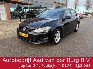 Volkswagen Golf  1.0 TSI Comfort Line  5 deurs,   Airco , Elect ramen , Centrale deur vergrendelling met afstand bediening ,  Zwart Metaallak