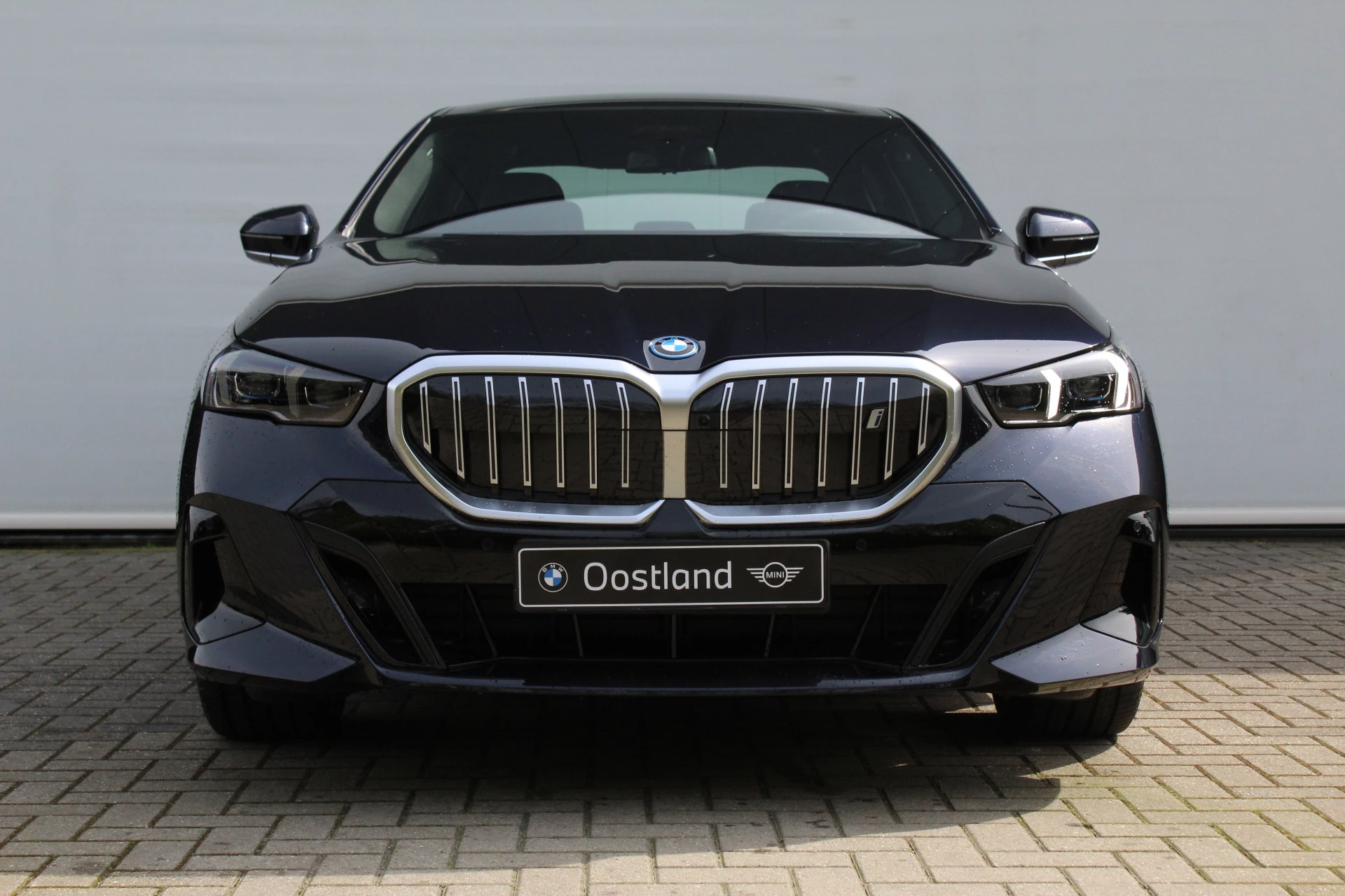 Hoofdafbeelding BMW i5