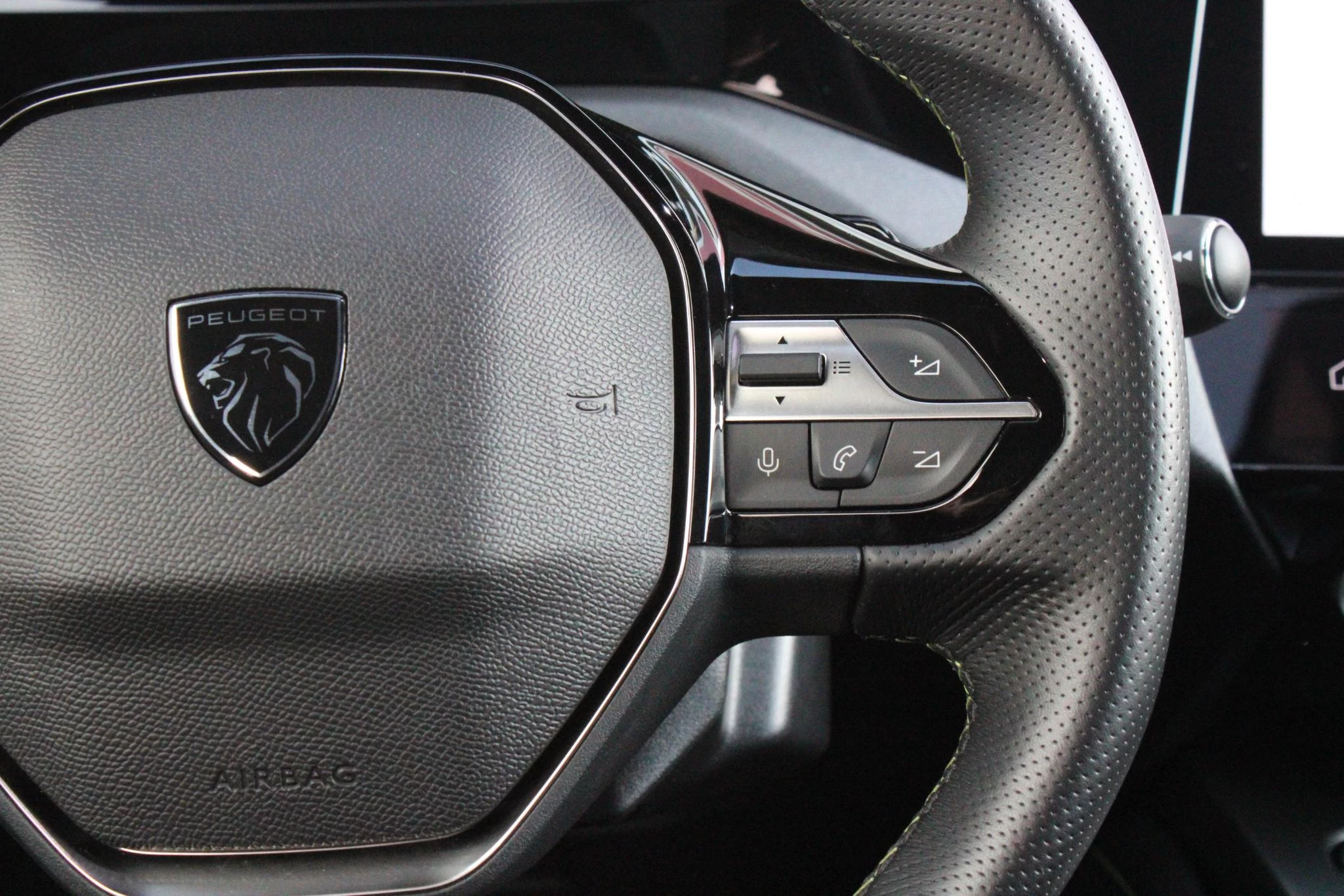 Hoofdafbeelding Peugeot 408