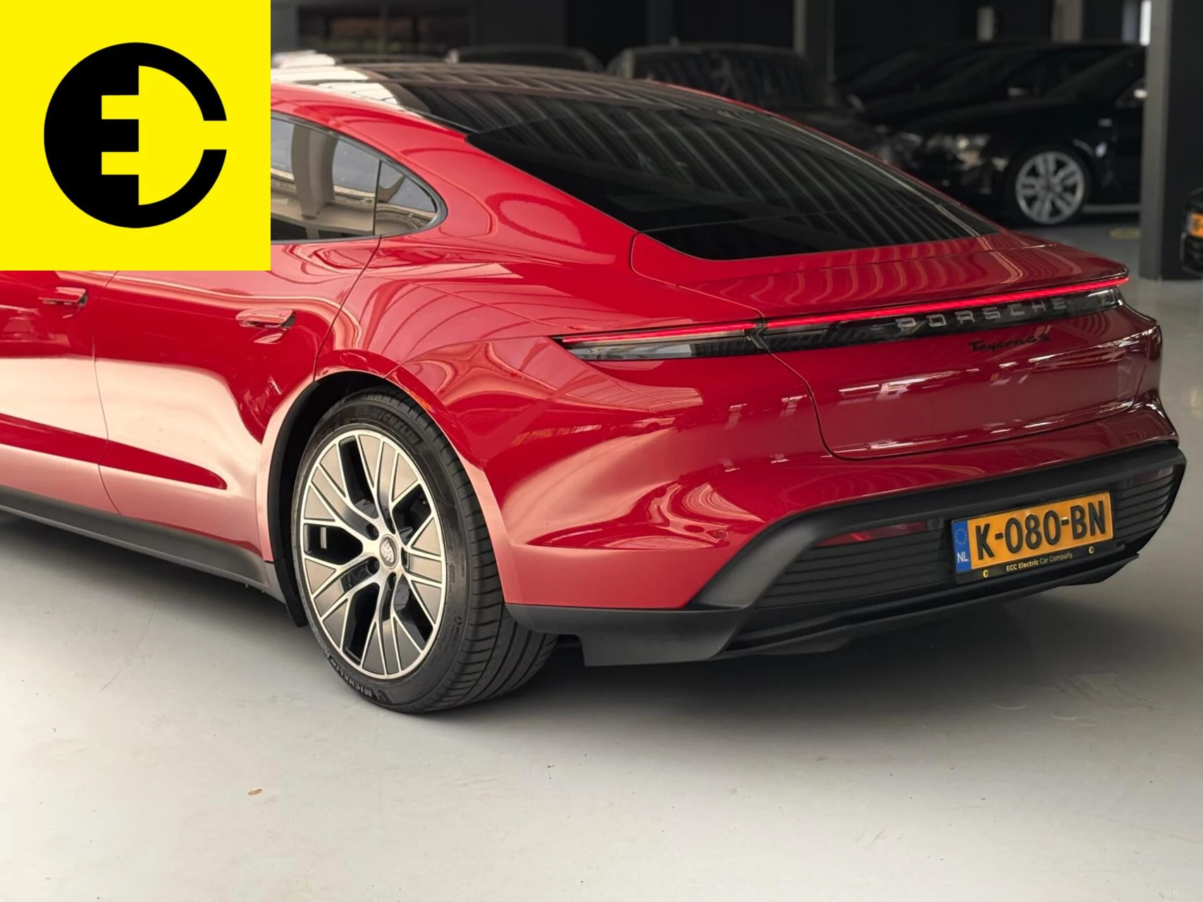 Hoofdafbeelding Porsche Taycan