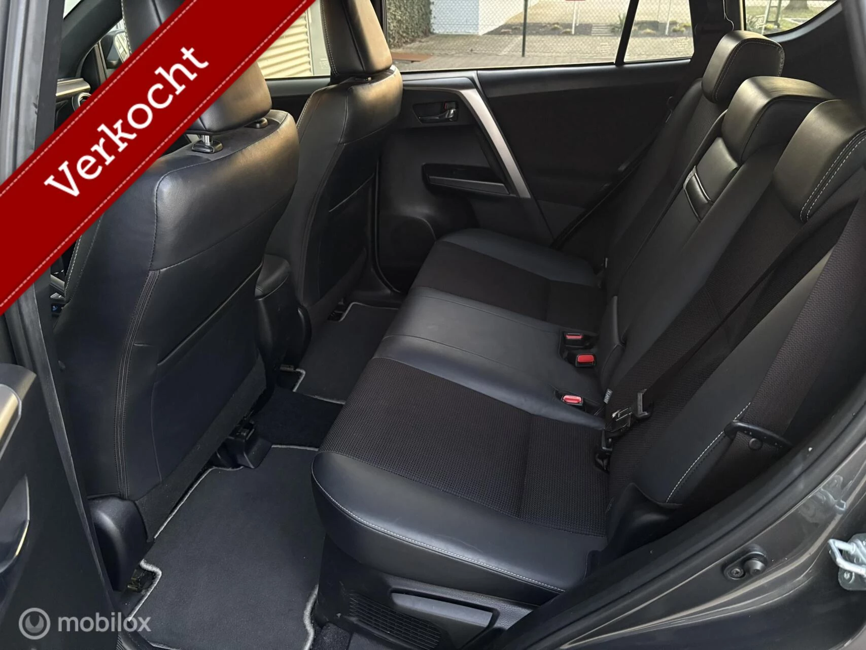 Hoofdafbeelding Toyota RAV4