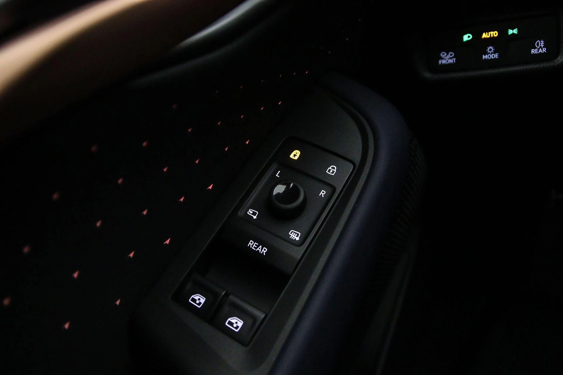 Hoofdafbeelding CUPRA Tavascan