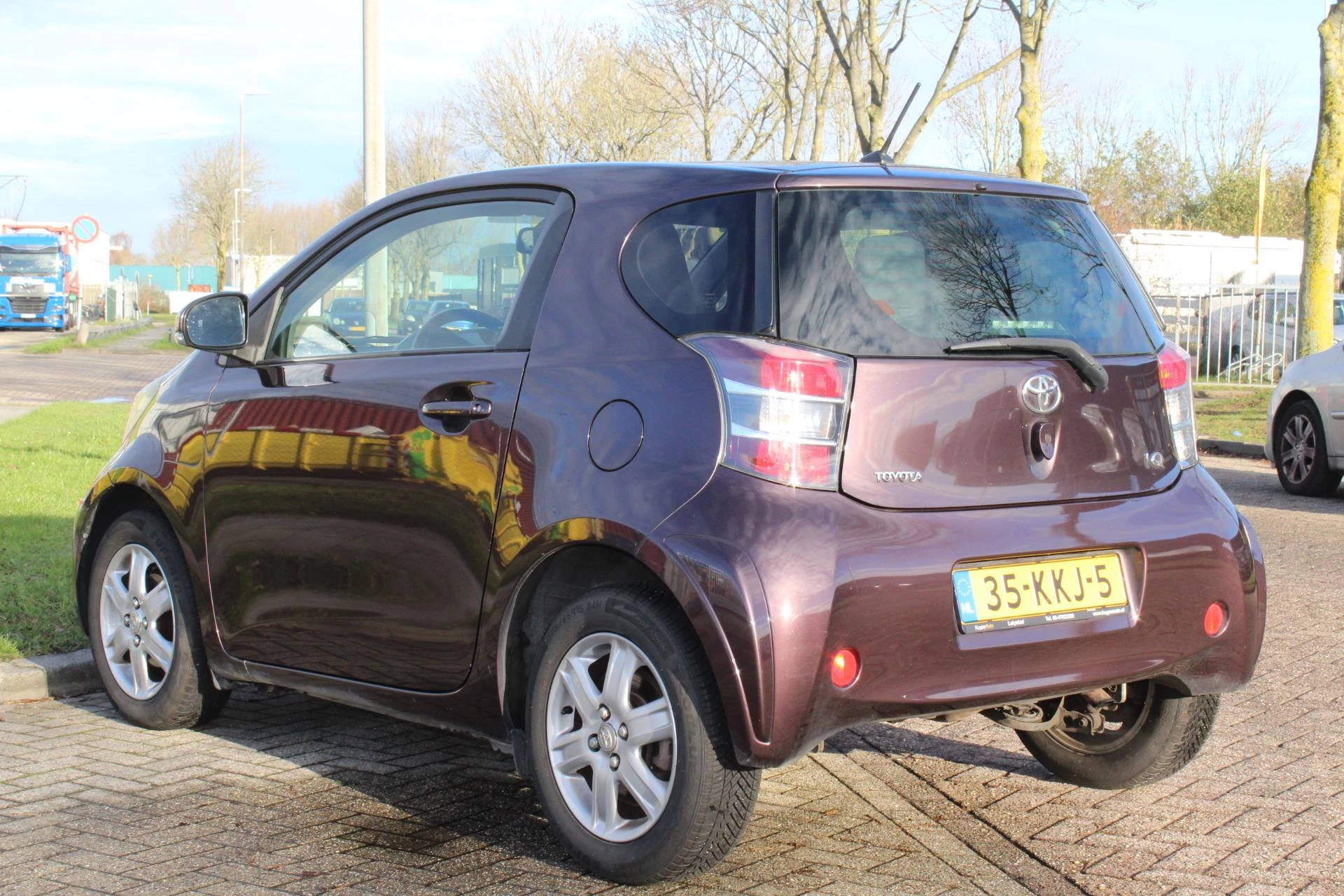 Hoofdafbeelding Toyota iQ