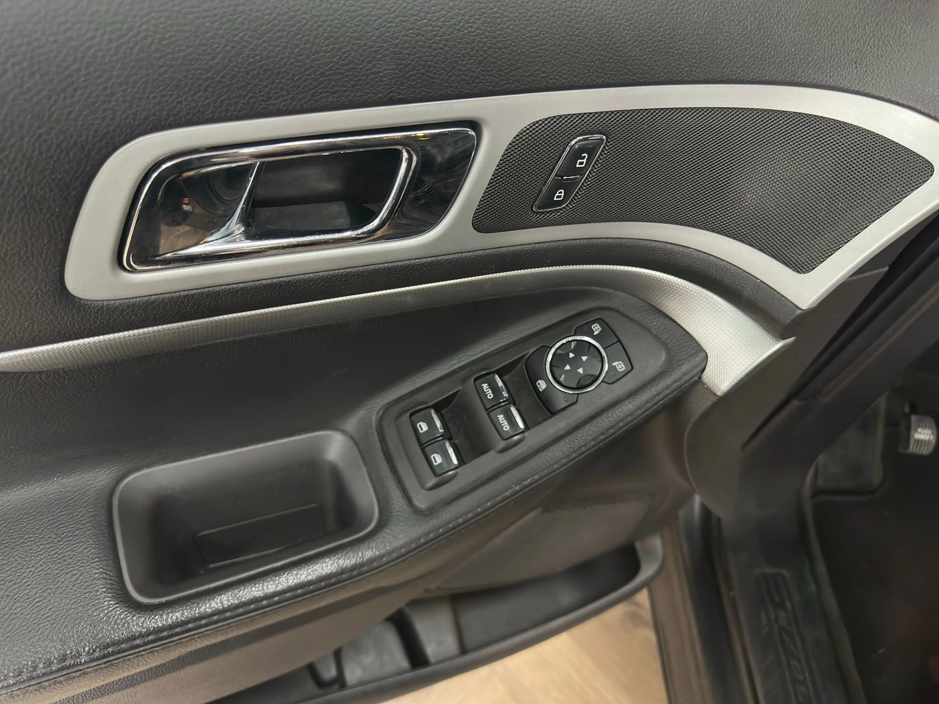 Hoofdafbeelding Ford Explorer