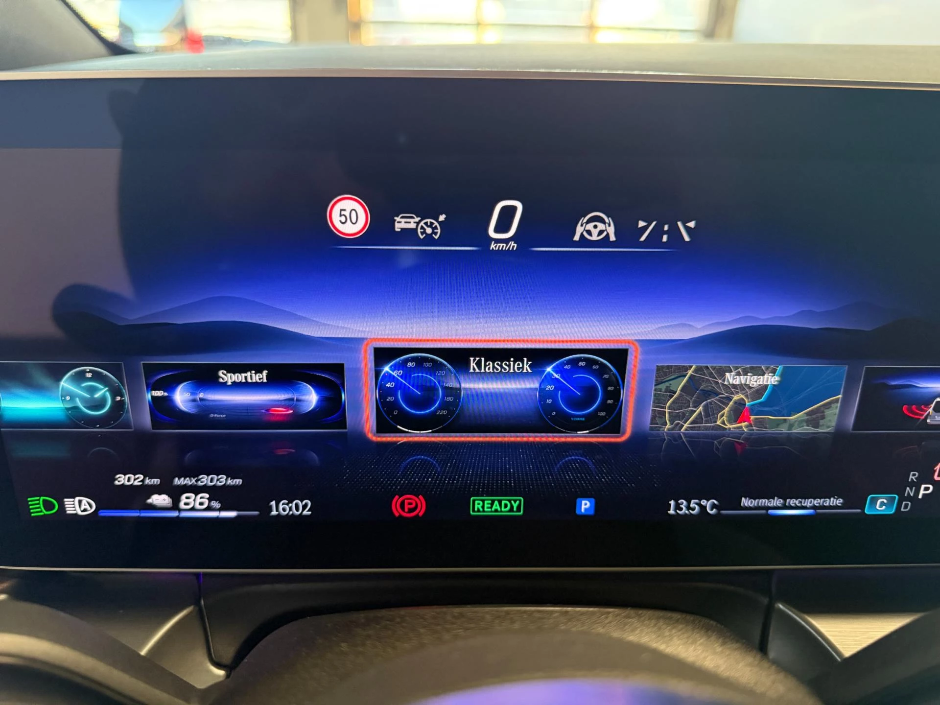 Hoofdafbeelding Mercedes-Benz EQV