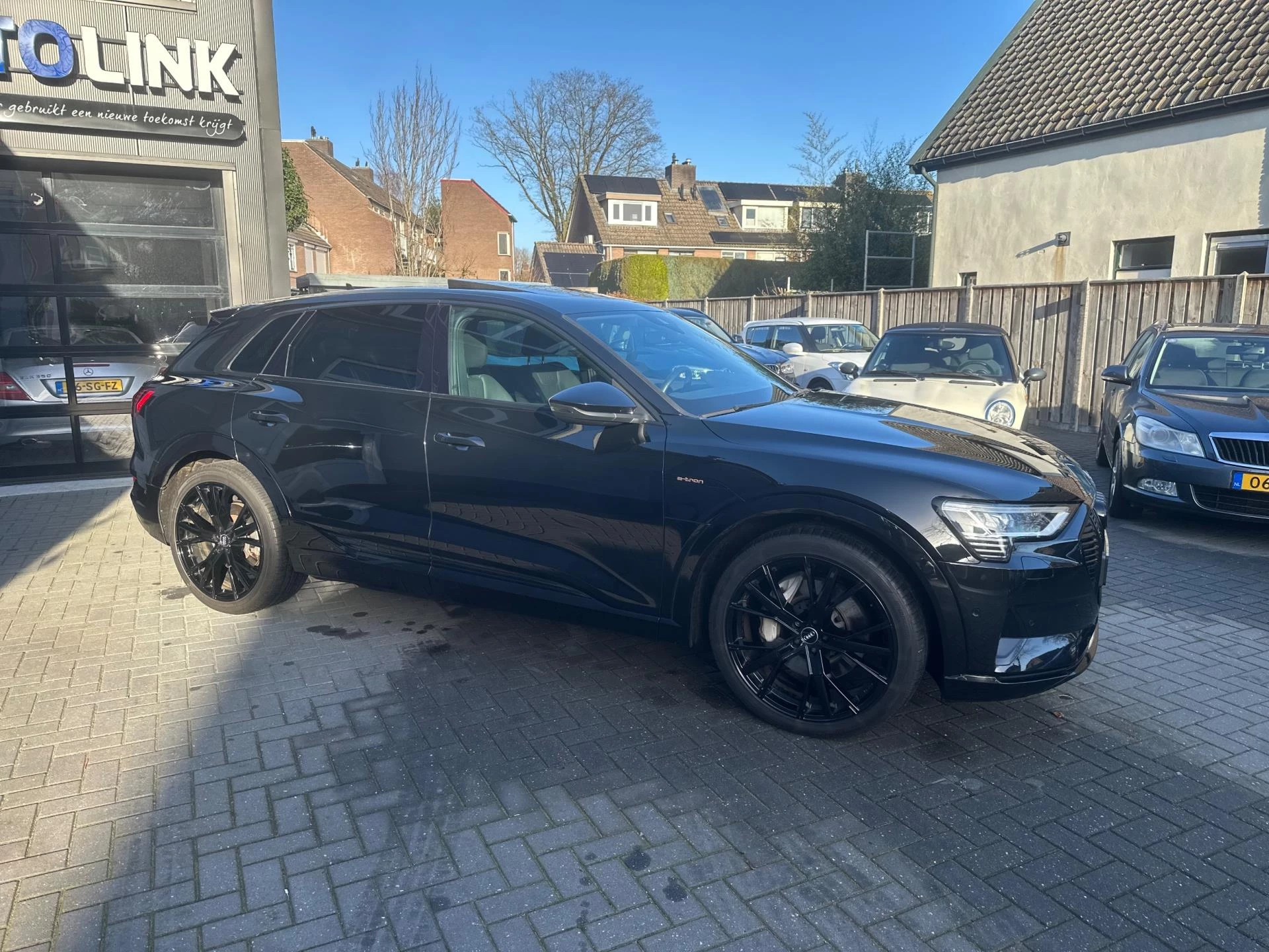 Hoofdafbeelding Audi e-tron