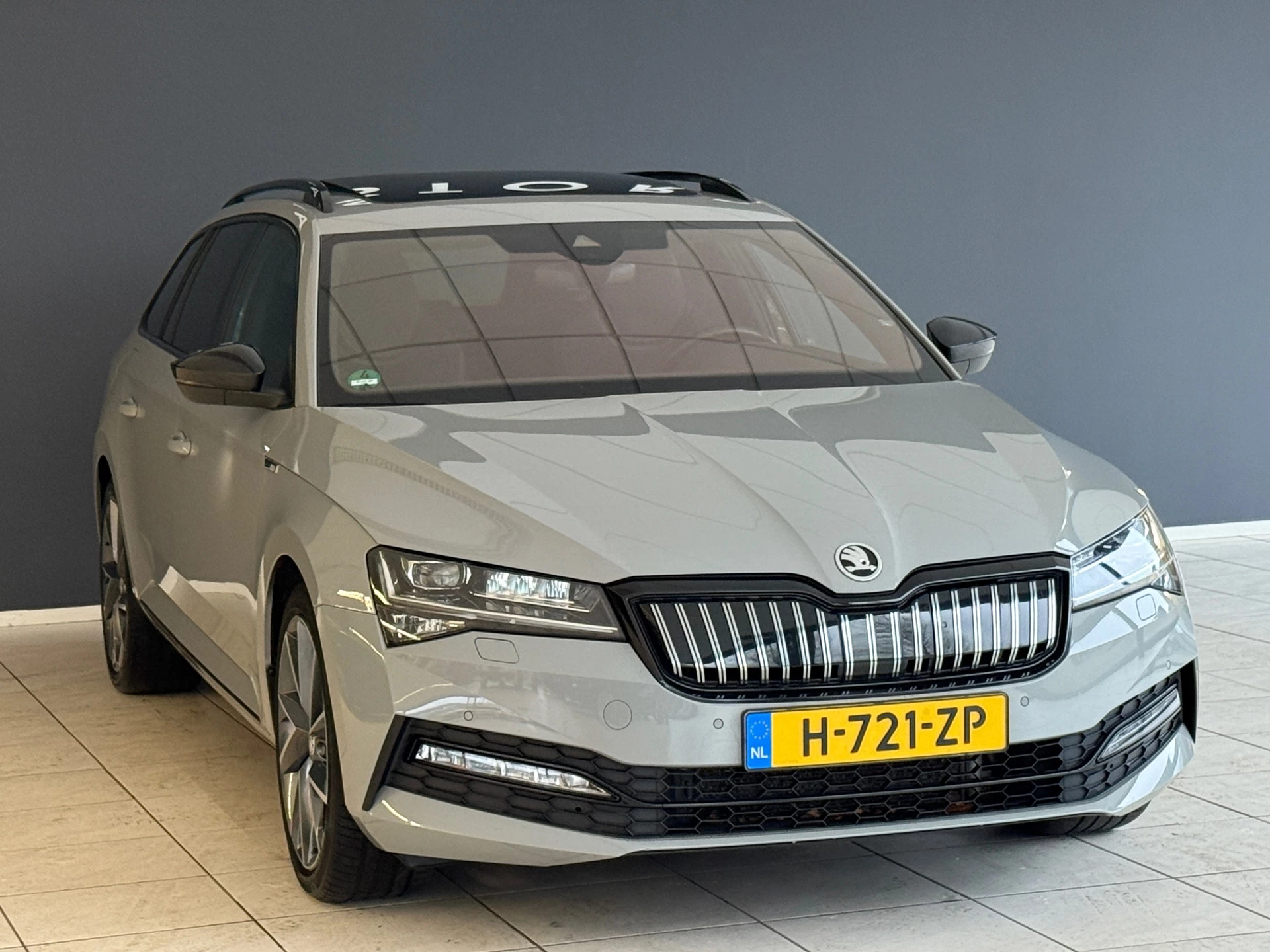 Hoofdafbeelding Škoda Superb