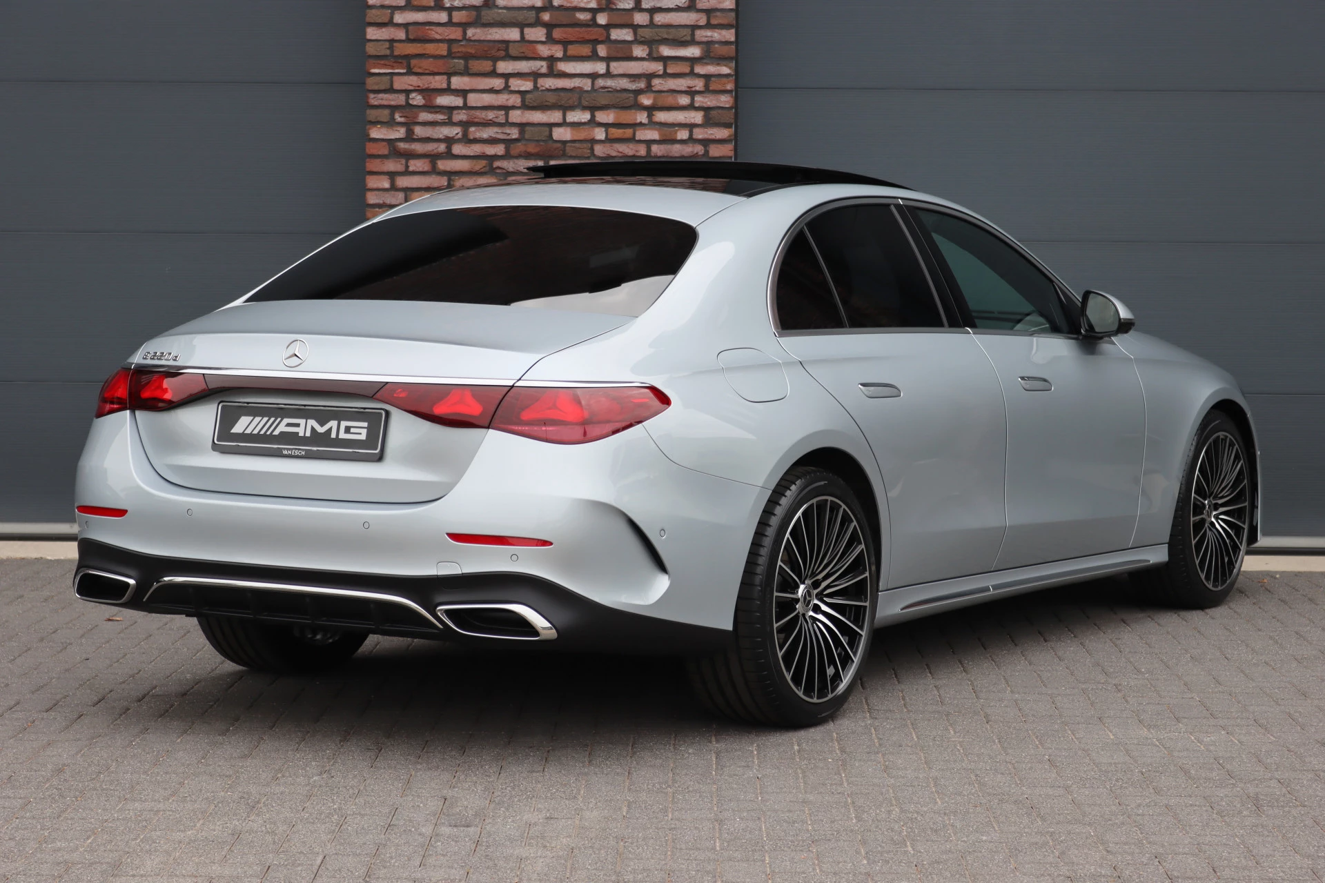 Hoofdafbeelding Mercedes-Benz E-Klasse