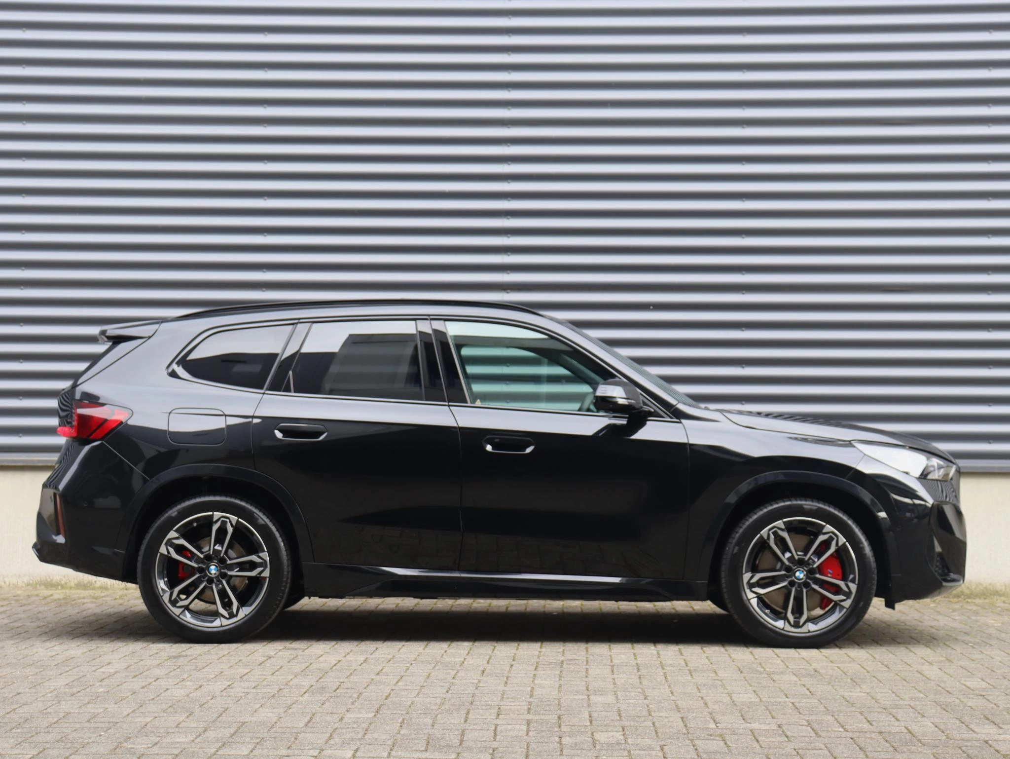 Hoofdafbeelding BMW iX1