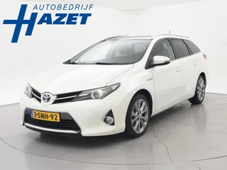 Hoofdafbeelding Toyota Auris Toyota Auris Touring Sports 1.8 HYBRID AUT. + PANORAMA | CAMERA | NAVIGATIE | 17 INCH | PRIVACY GLASS
