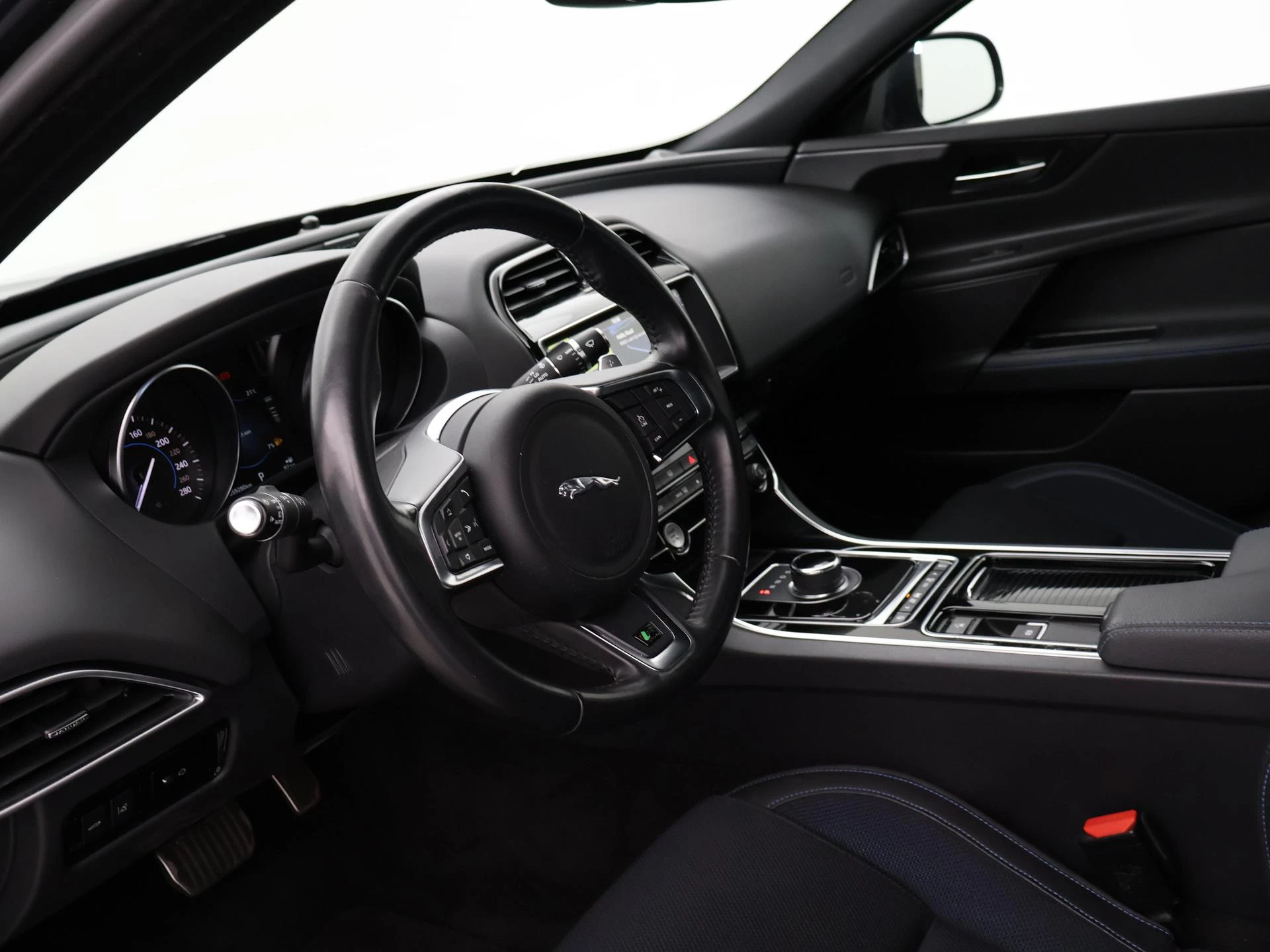 Hoofdafbeelding Jaguar XE