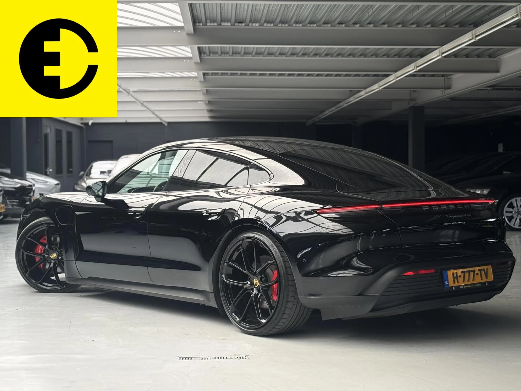 Hoofdafbeelding Porsche Taycan