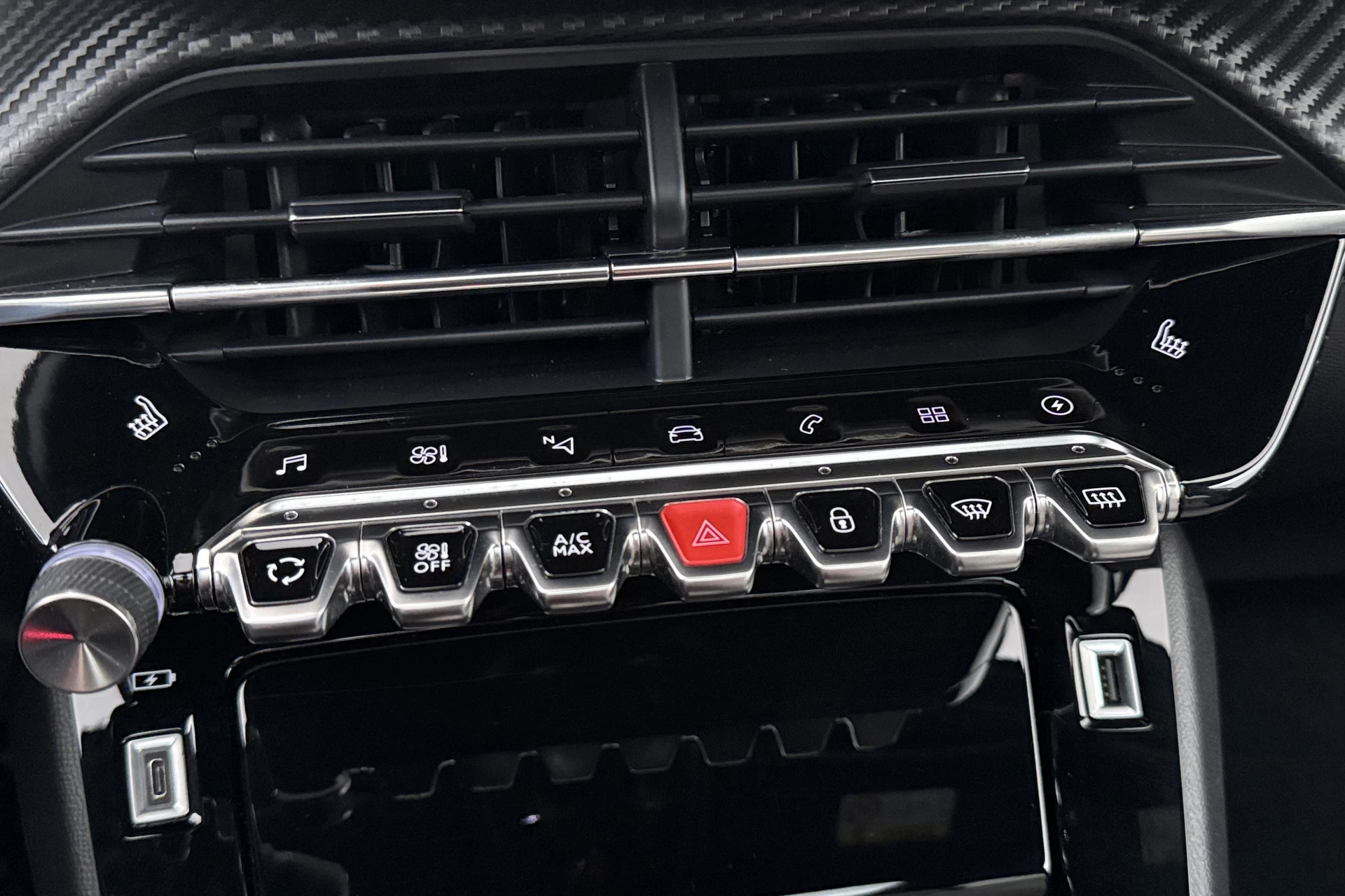 Hoofdafbeelding Peugeot e-208