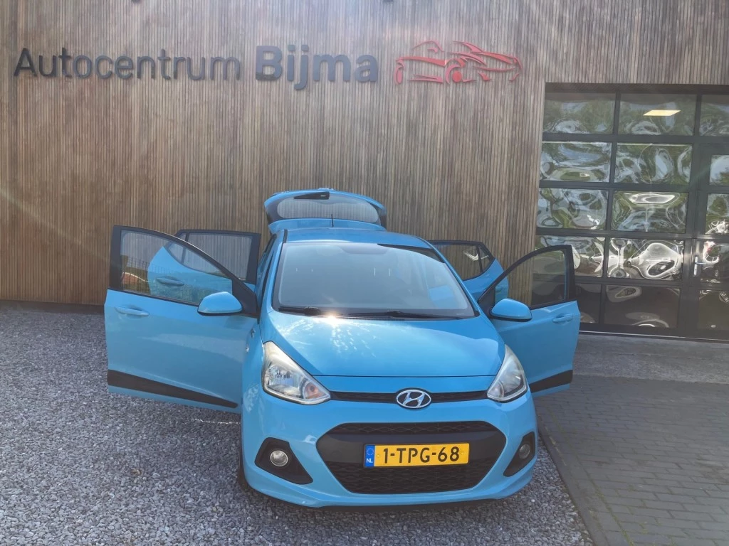 Hoofdafbeelding Hyundai i10