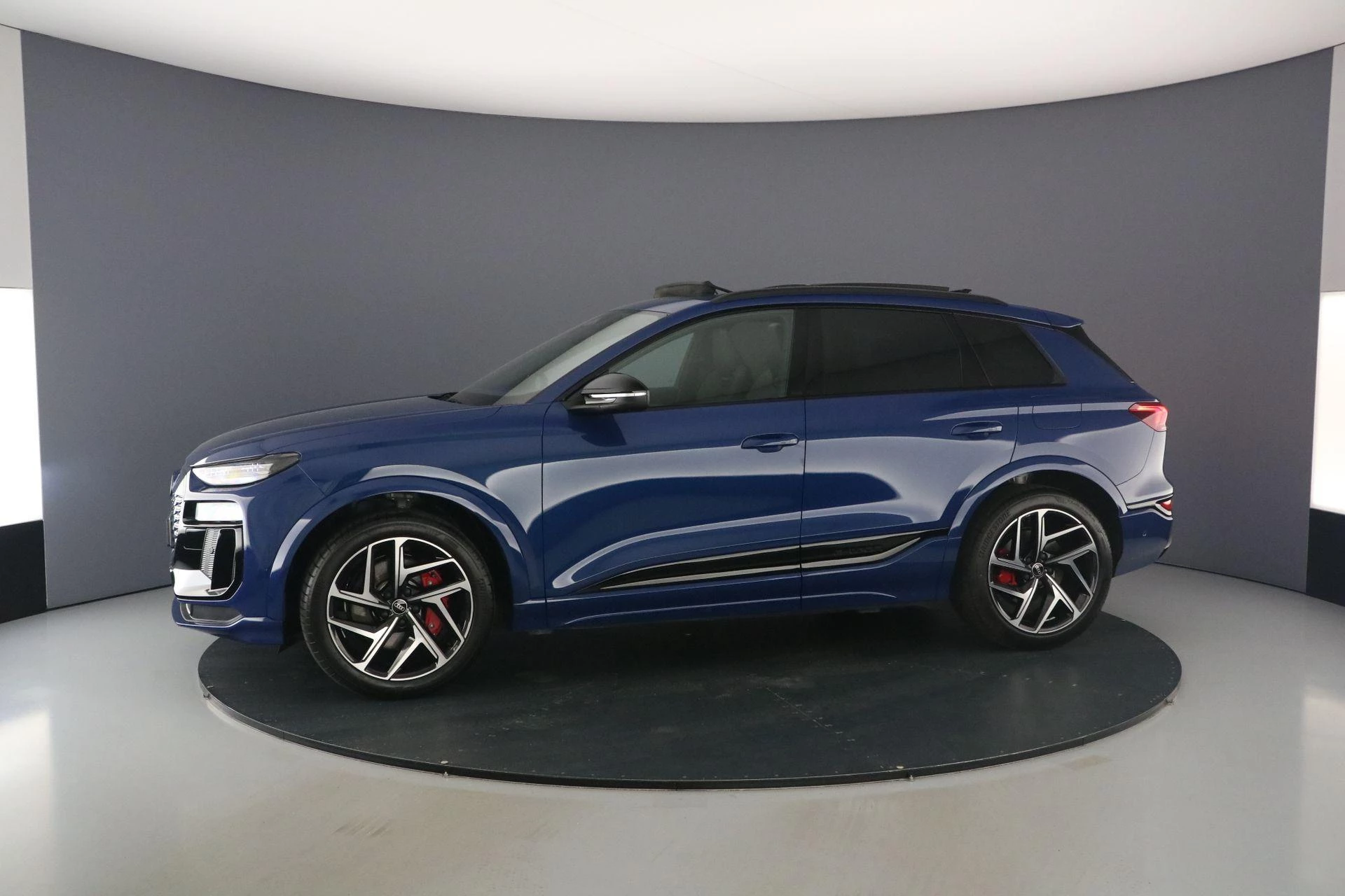Hoofdafbeelding Audi Q6 e-tron