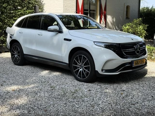 Hoofdafbeelding Mercedes-Benz EQC Mercedes EQC 400 4MATIC AMG Line 80 kWh BJ,2022