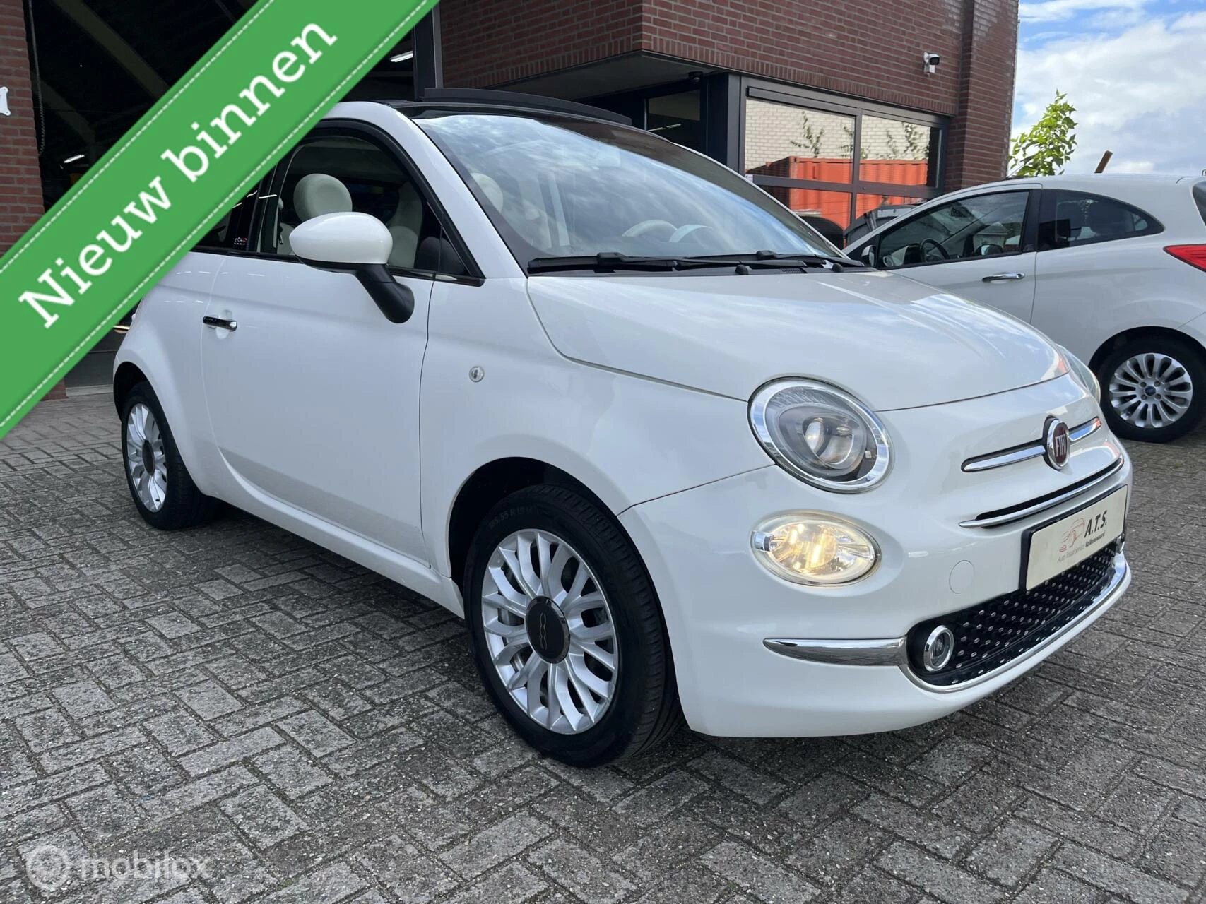 Hoofdafbeelding Fiat 500C