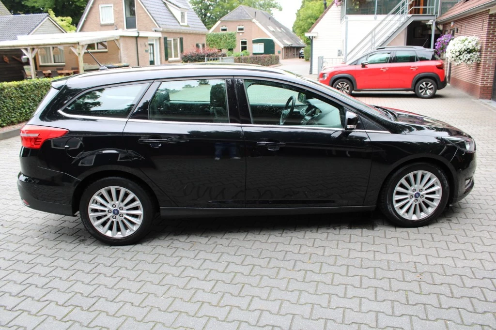 Hoofdafbeelding Ford Focus