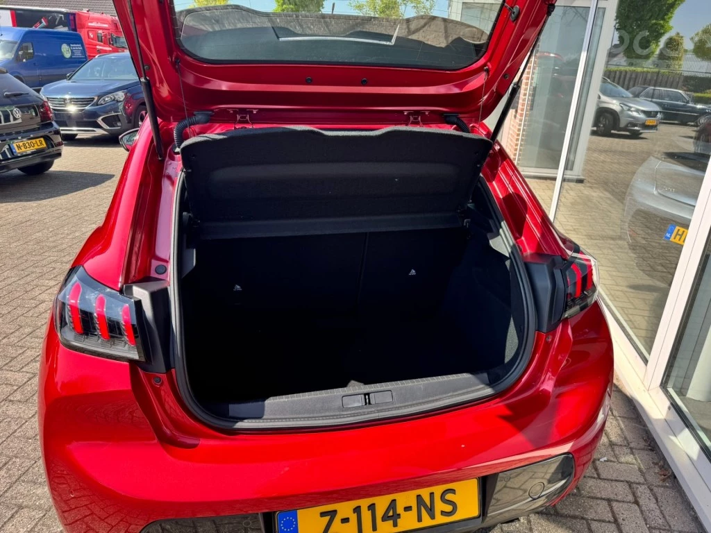 Hoofdafbeelding Peugeot 208