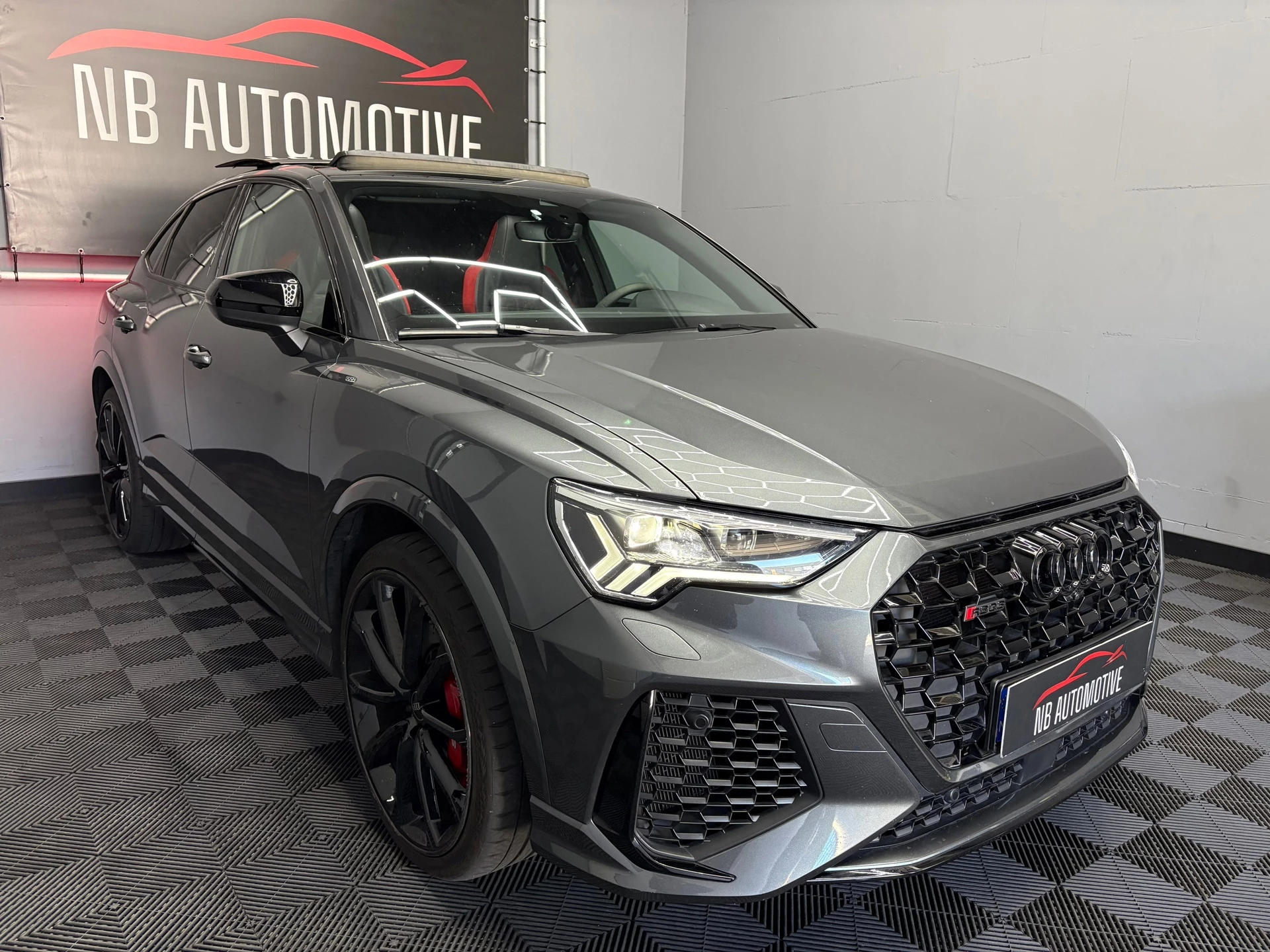 Hoofdafbeelding Audi RSQ3