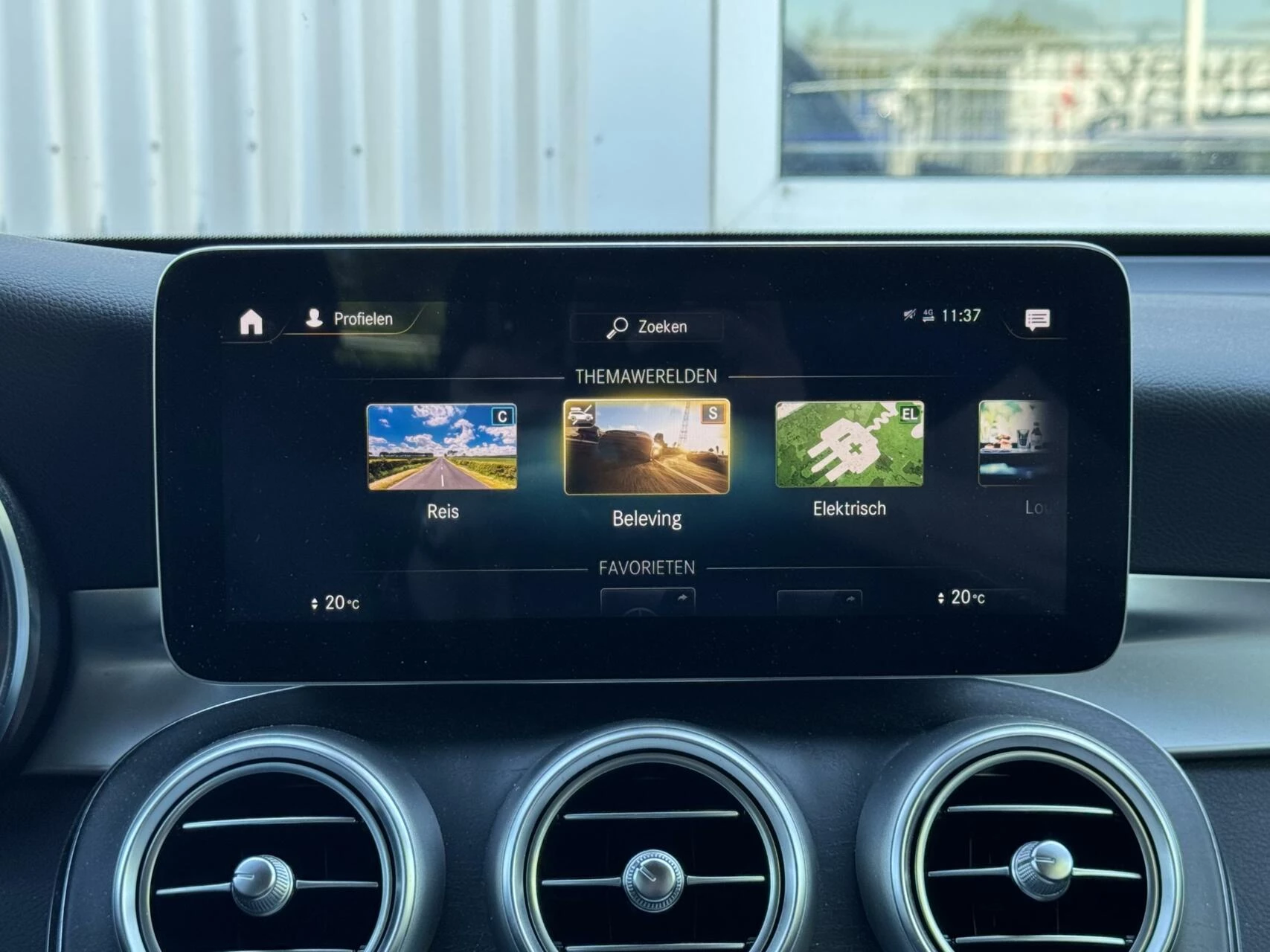 Hoofdafbeelding Mercedes-Benz GLC