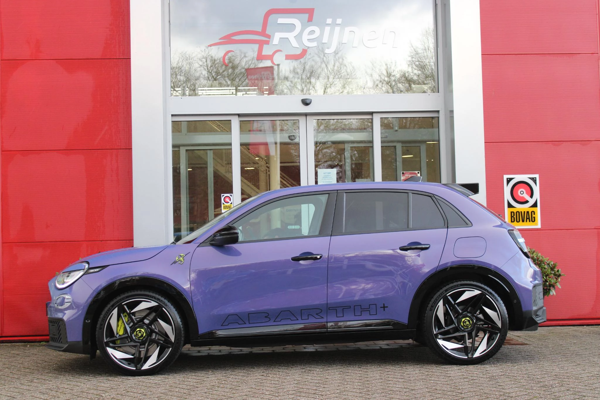 Hoofdafbeelding Abarth 600e