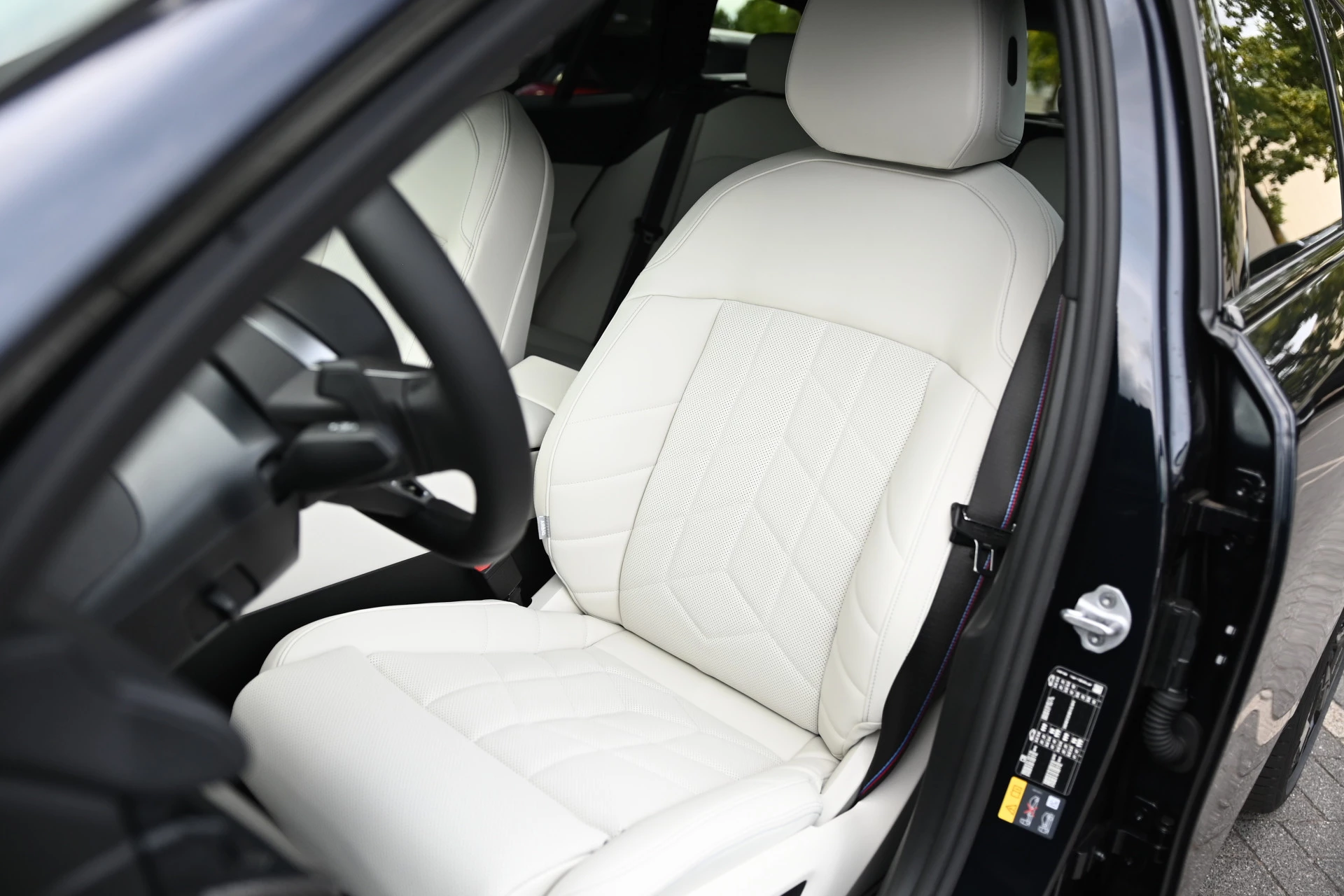 Hoofdafbeelding BMW i5