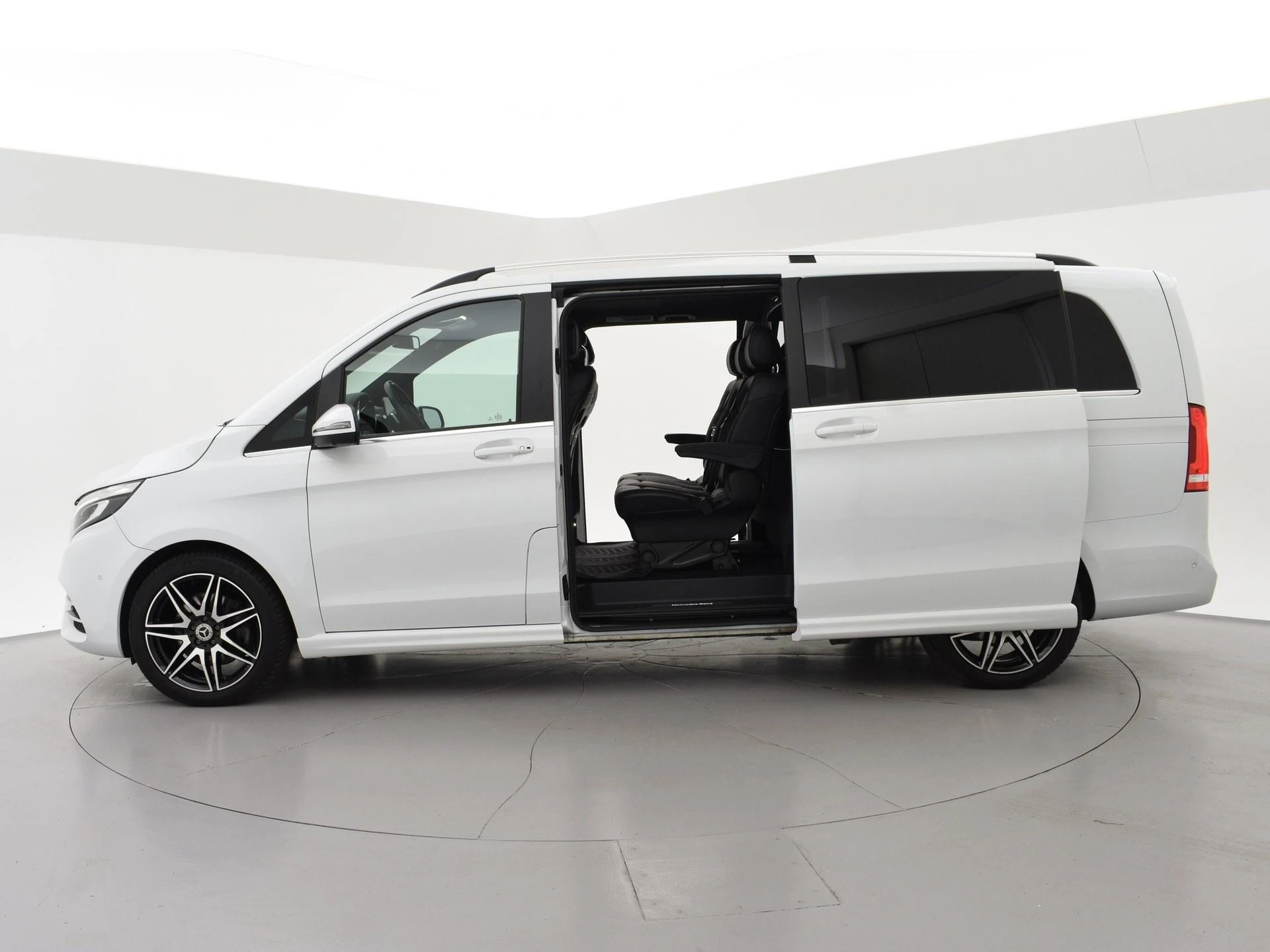 Hoofdafbeelding Mercedes-Benz V-Klasse