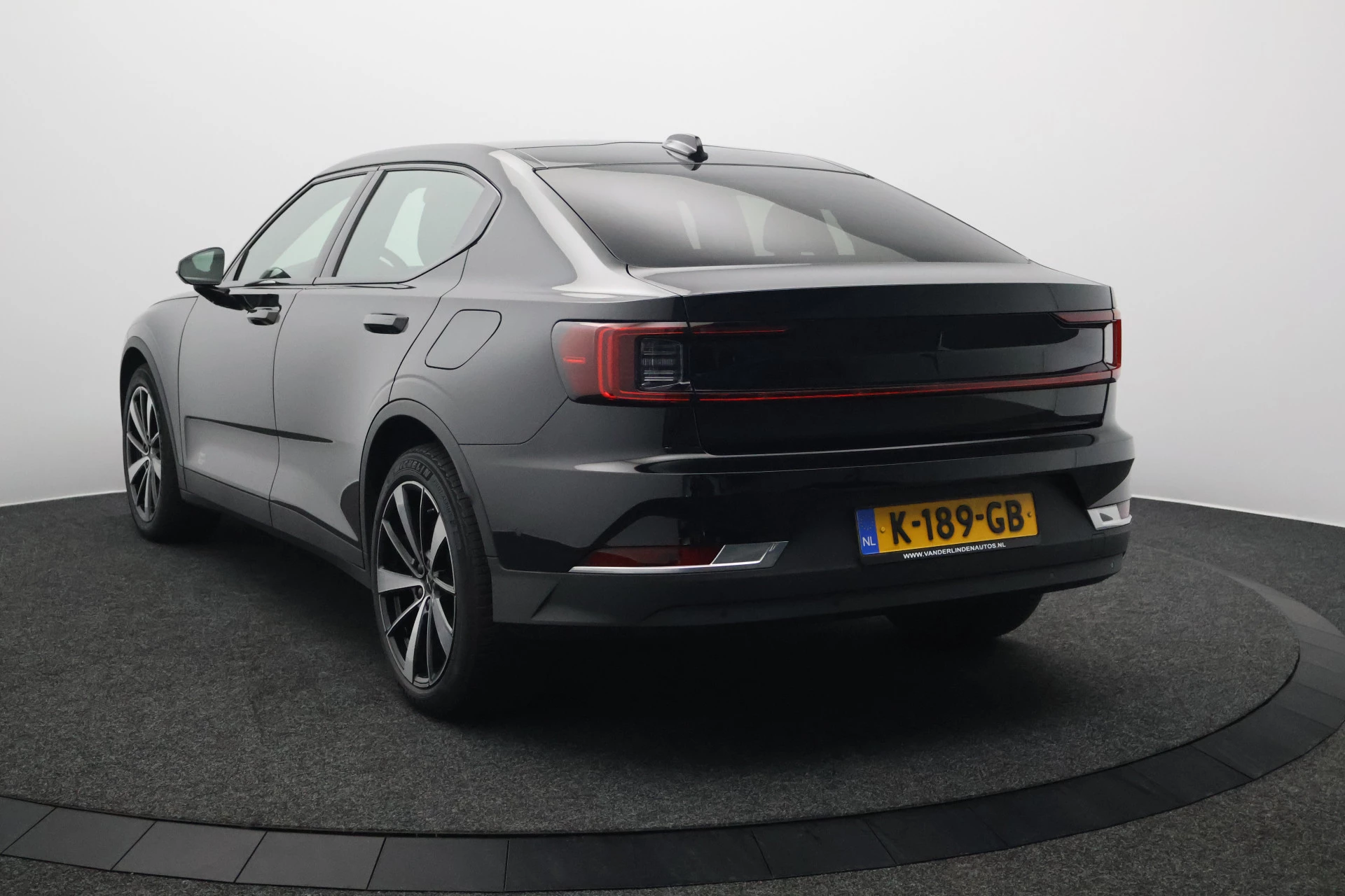 Hoofdafbeelding Polestar 2