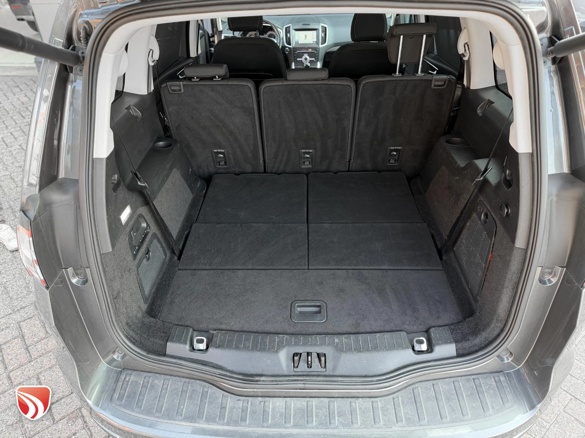 Hoofdafbeelding Ford Galaxy