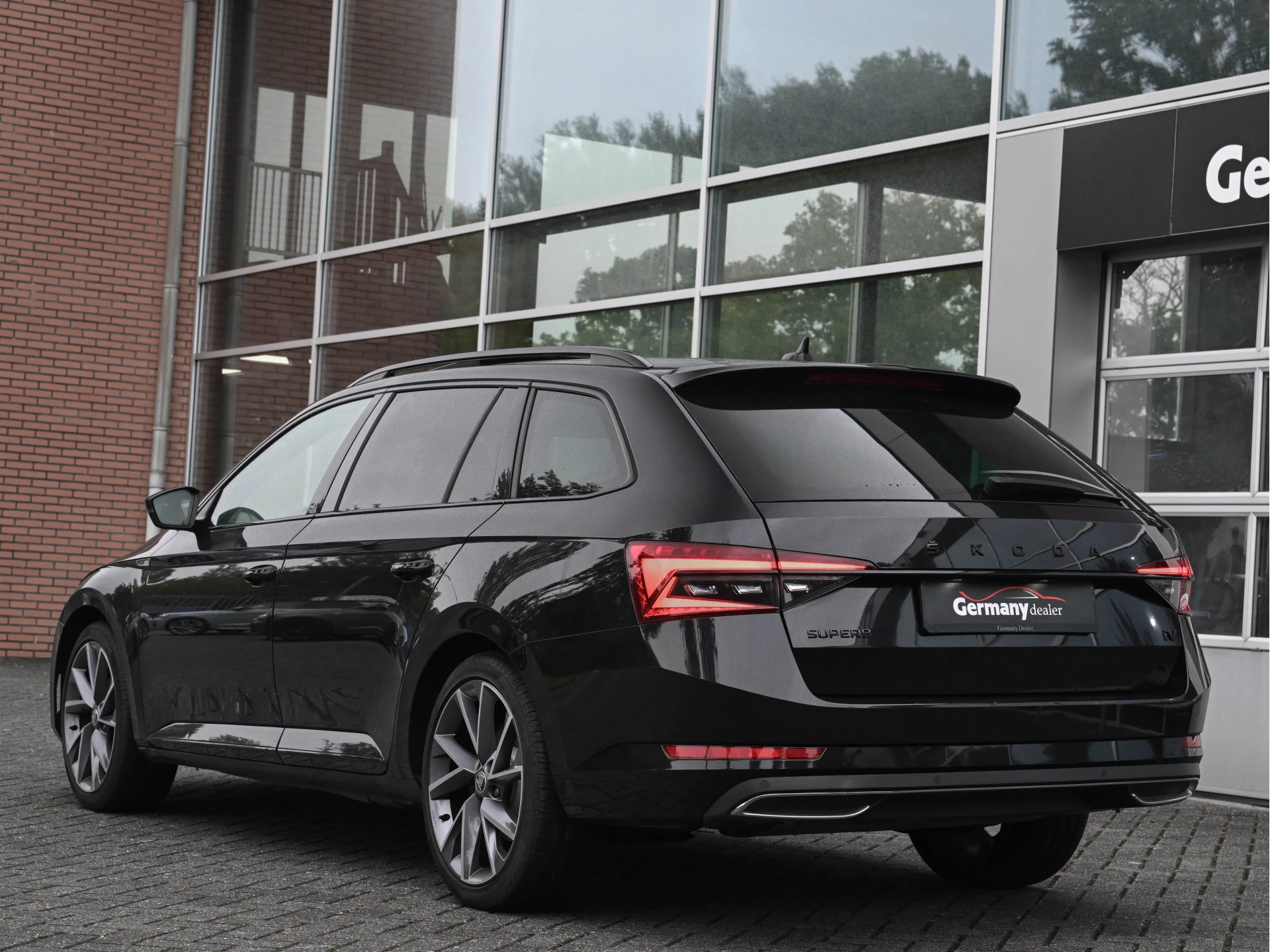 Hoofdafbeelding Škoda Superb