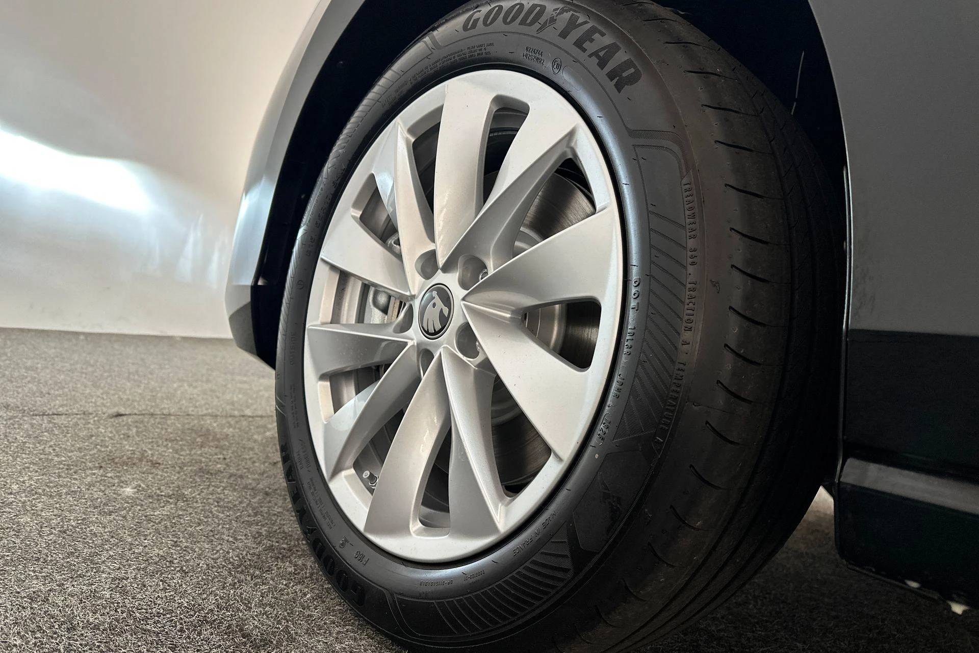 Hoofdafbeelding Škoda Superb