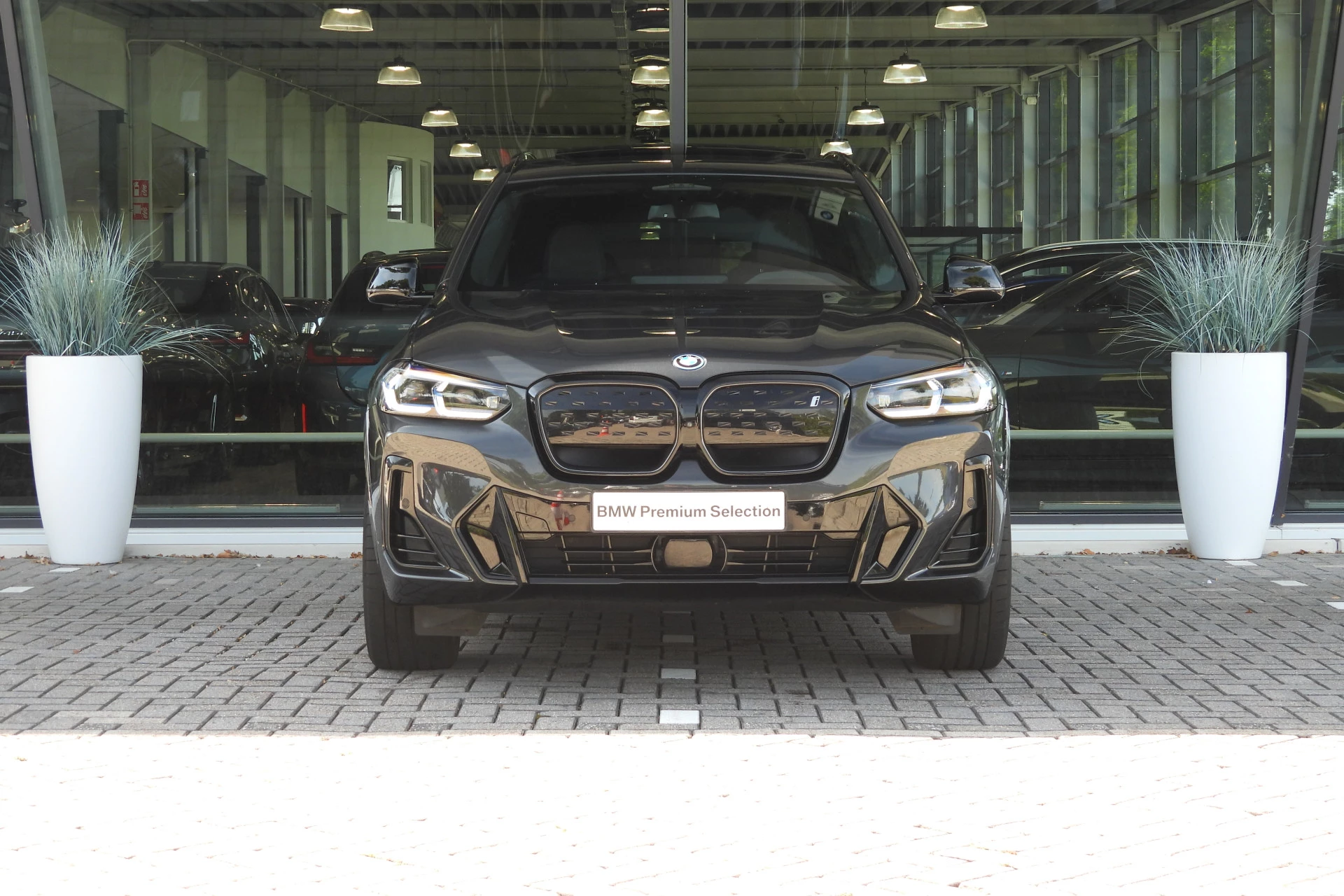 Hoofdafbeelding BMW iX3