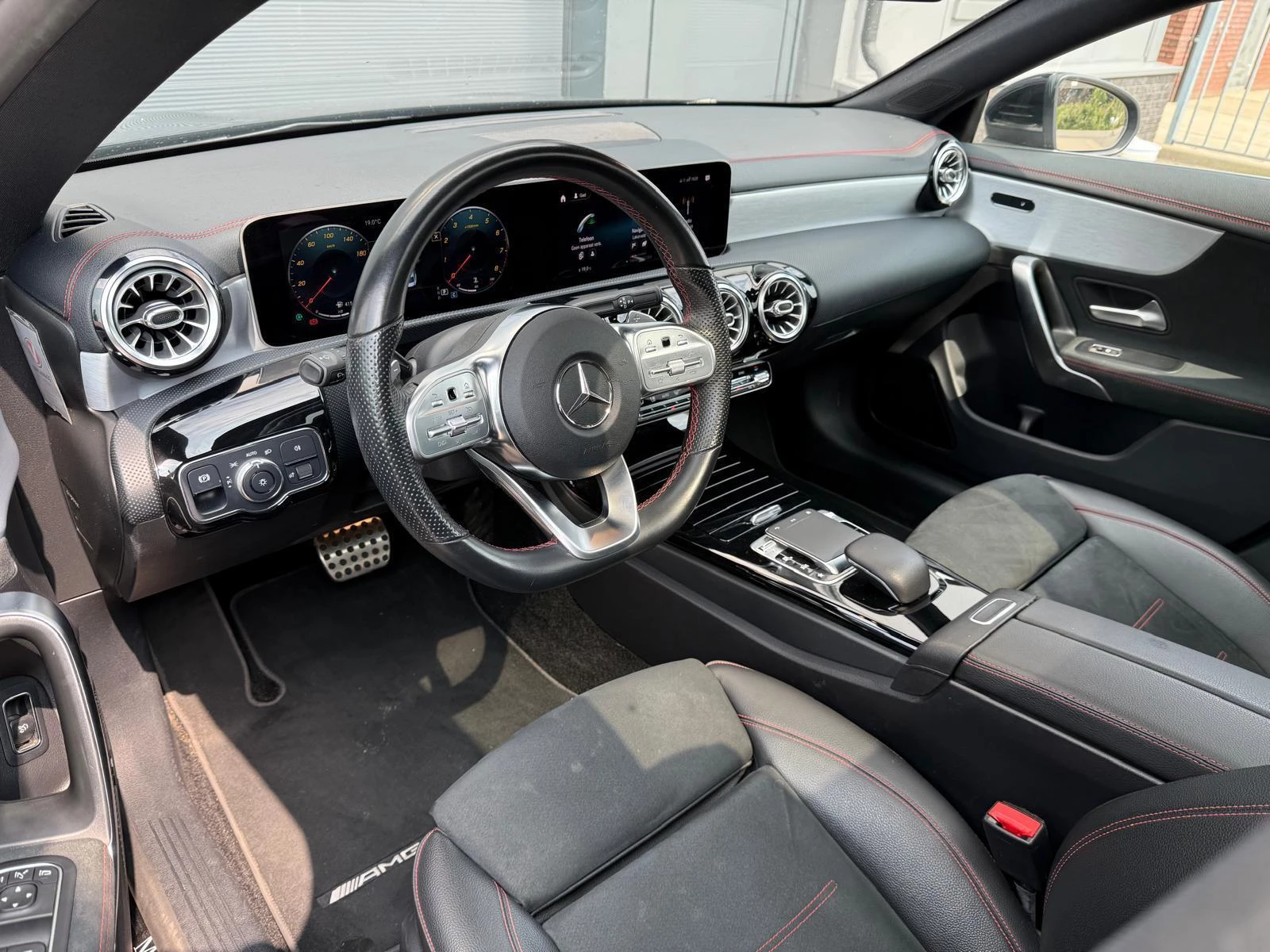 Hoofdafbeelding Mercedes-Benz CLA