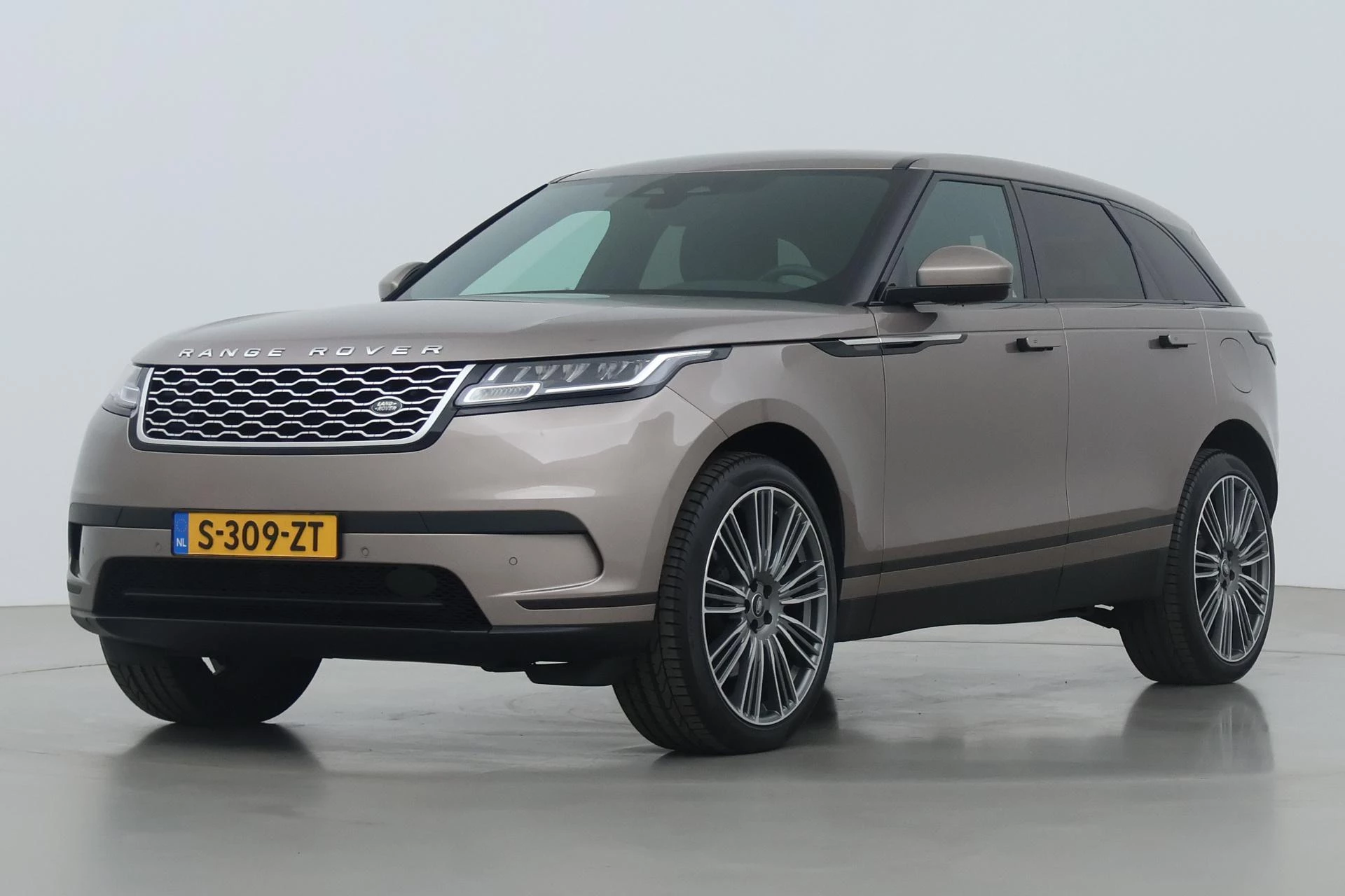 Hoofdafbeelding Land Rover Range Rover Velar